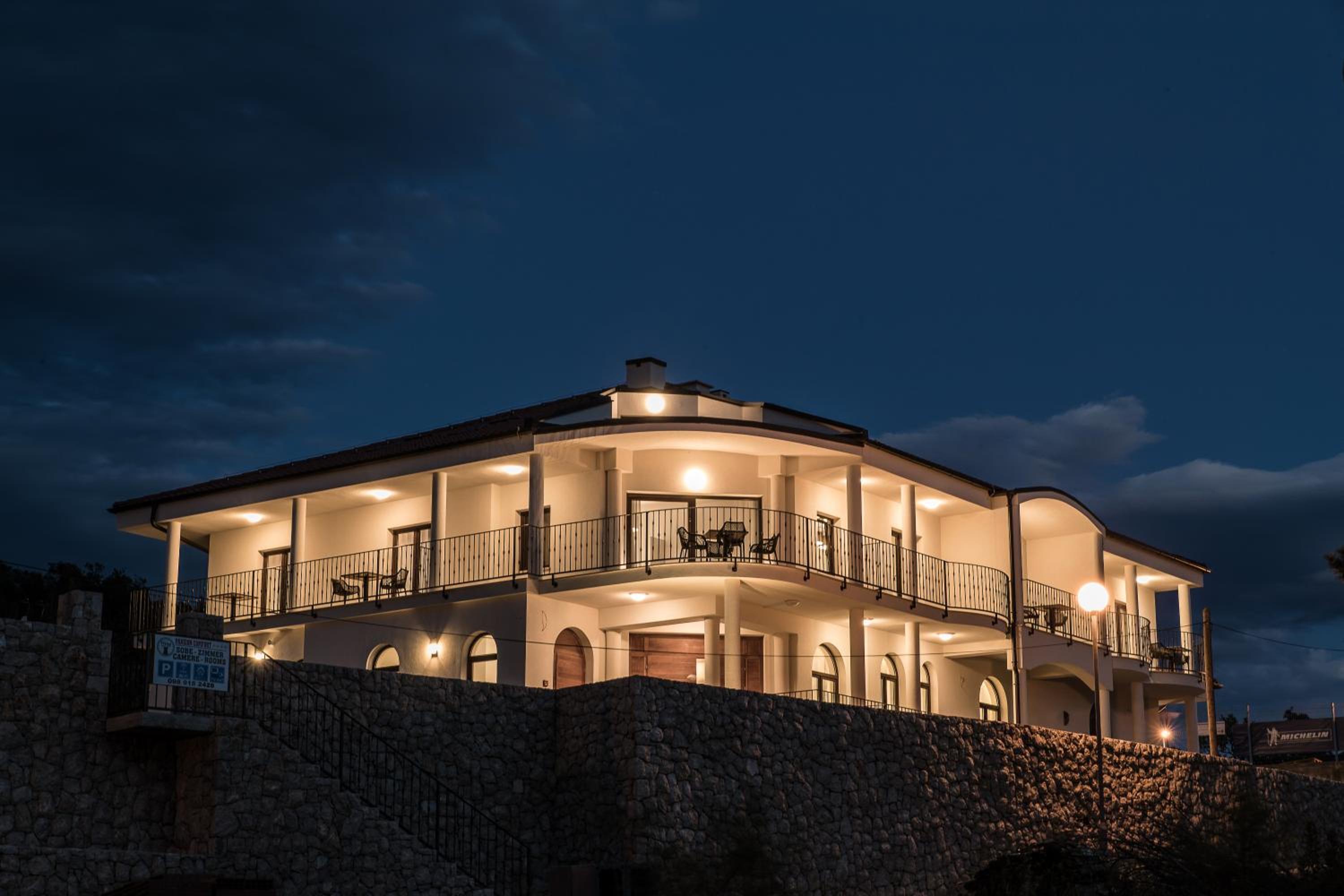 Photo 40