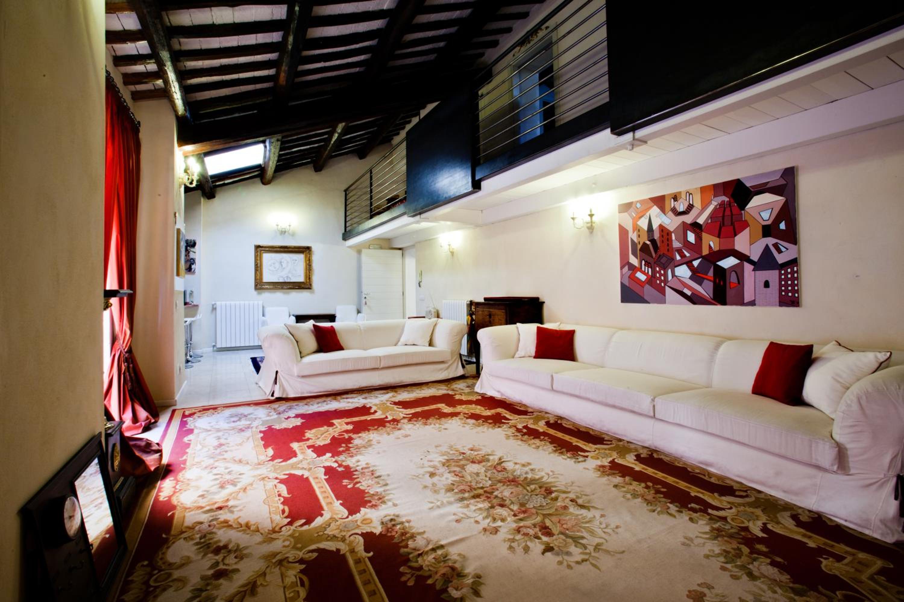 LM Suites Spagna