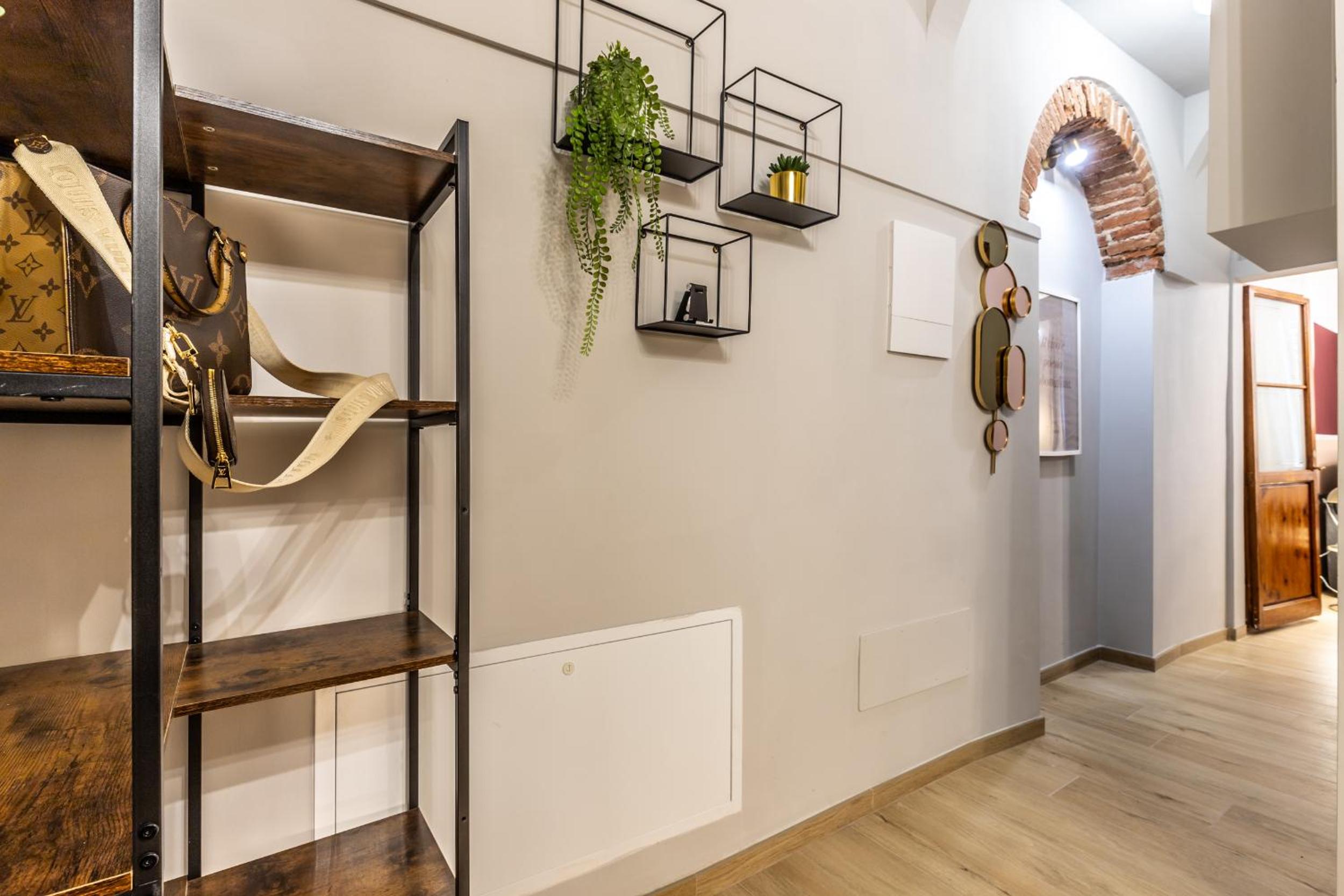 Wine Apartments Florence Biancone