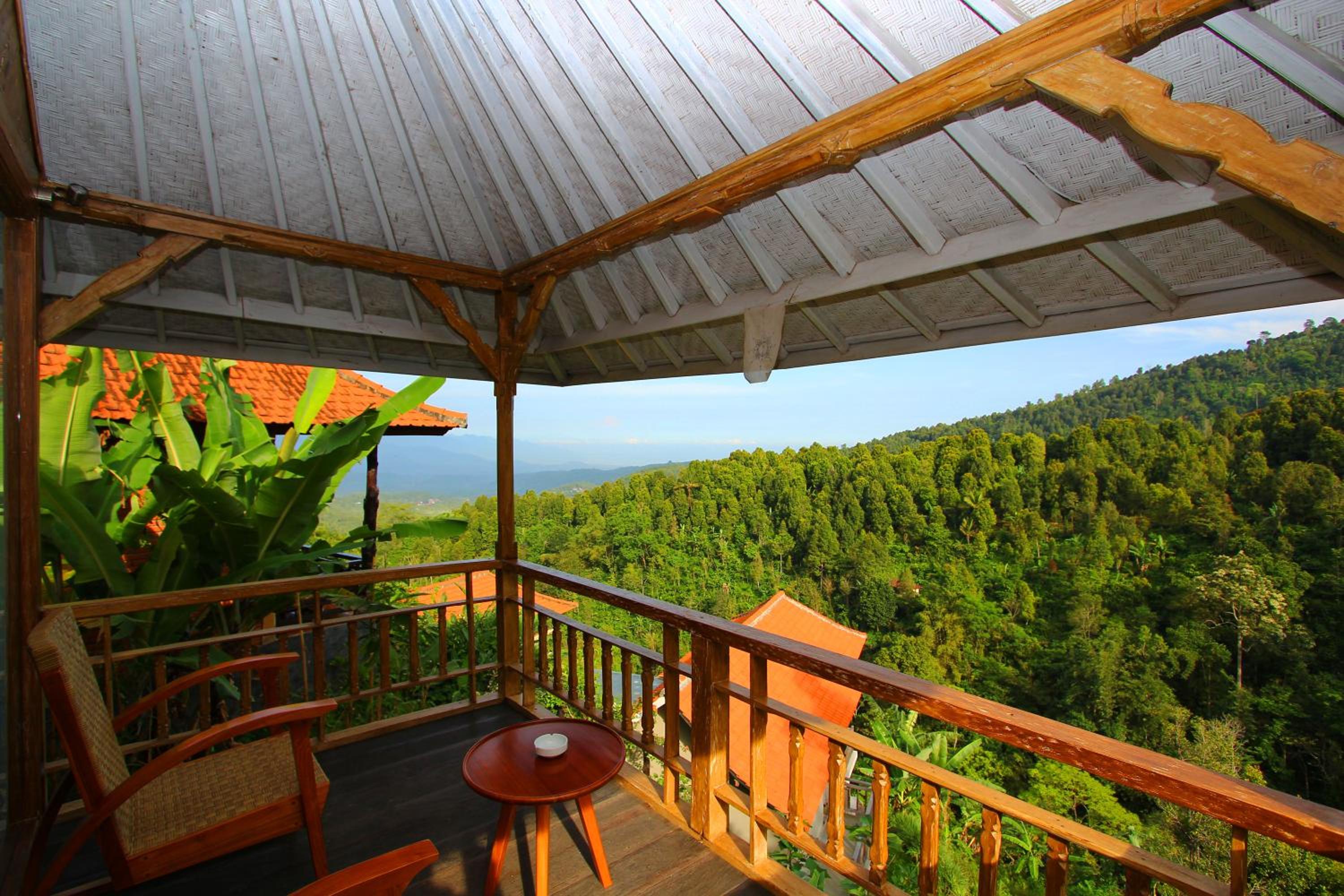 Melanting Cottages