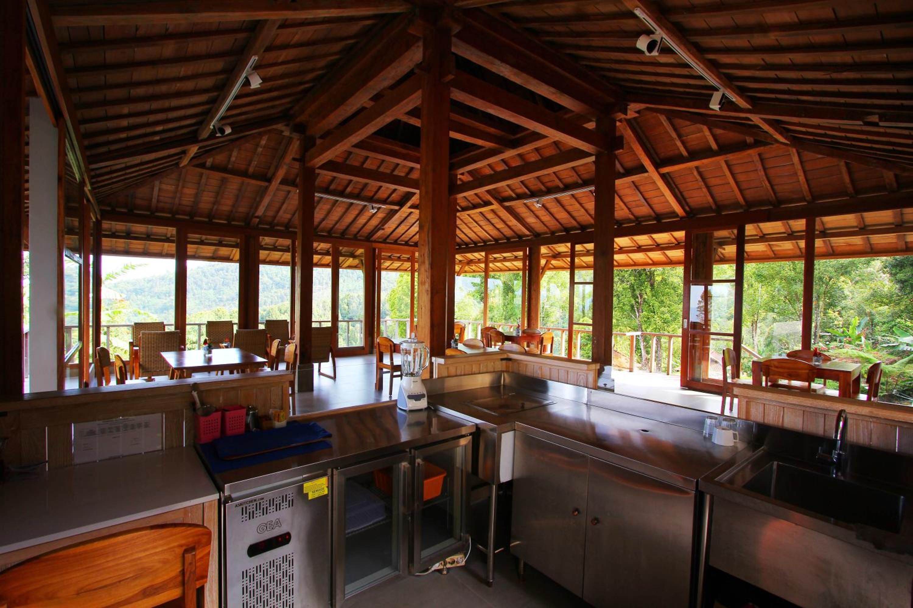 Melanting Cottages