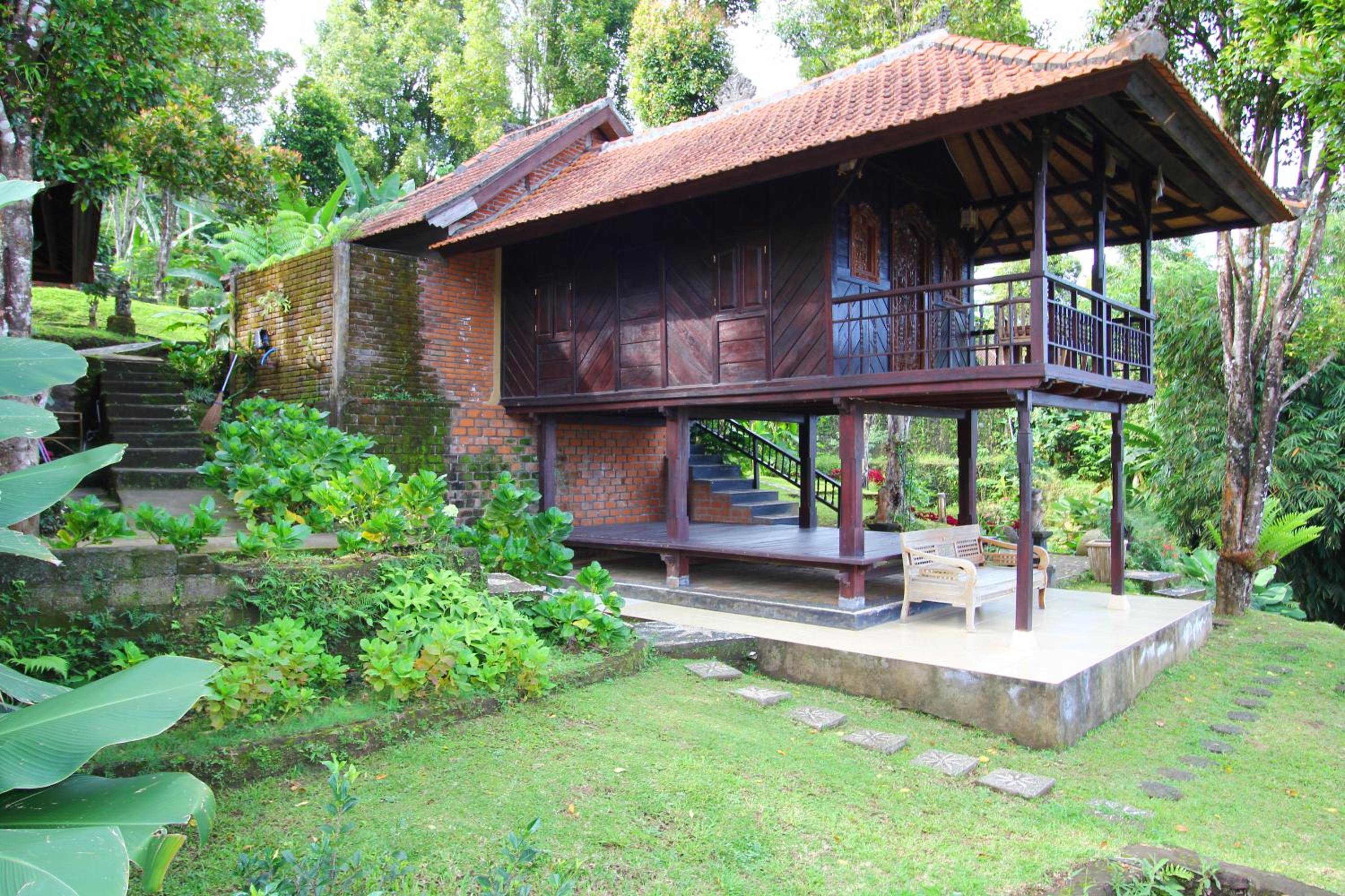 Melanting Cottages