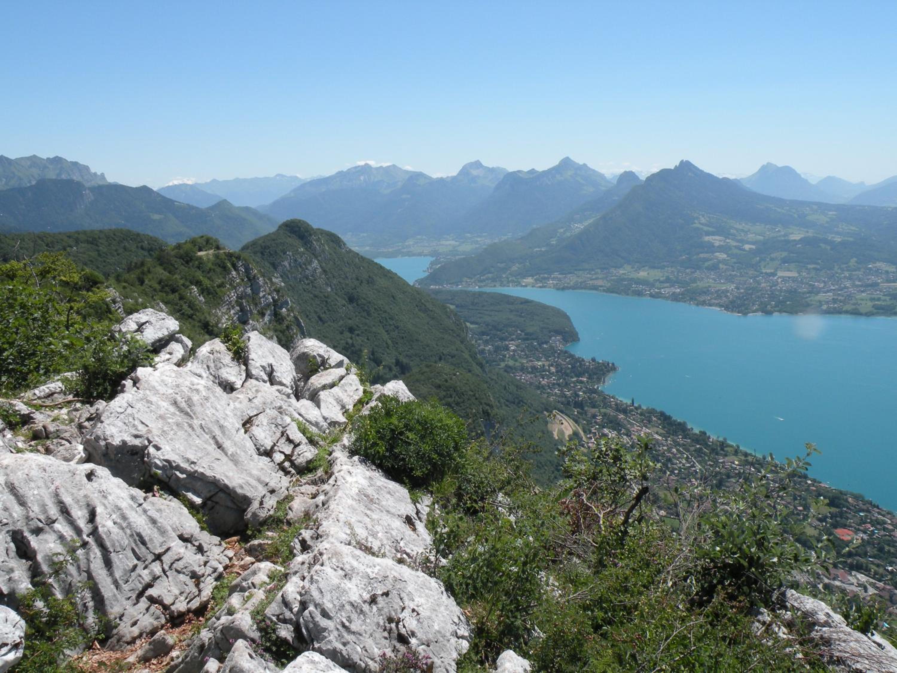 Le Pré du Lac