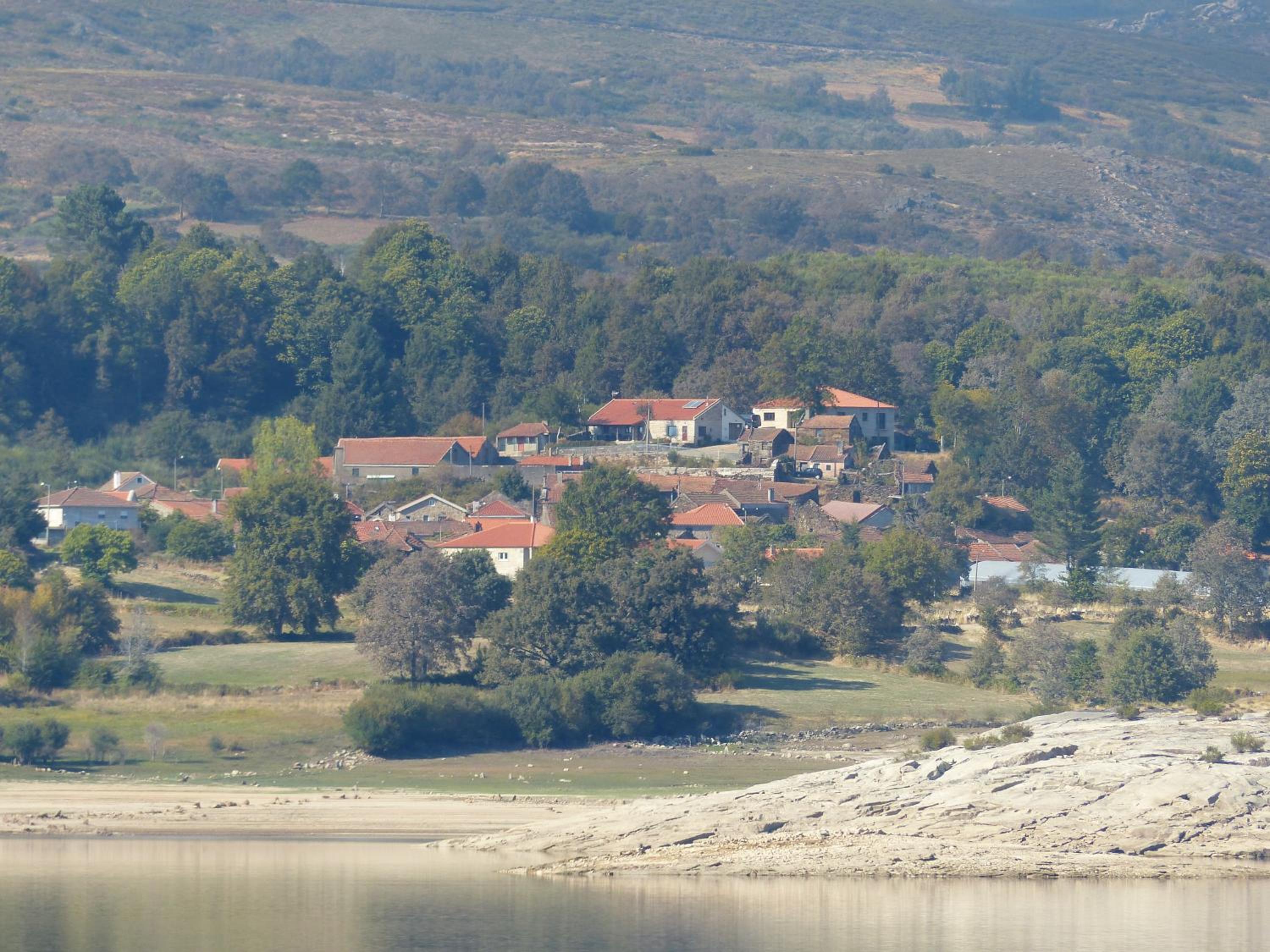 Casa do Alto Montalegre view 2