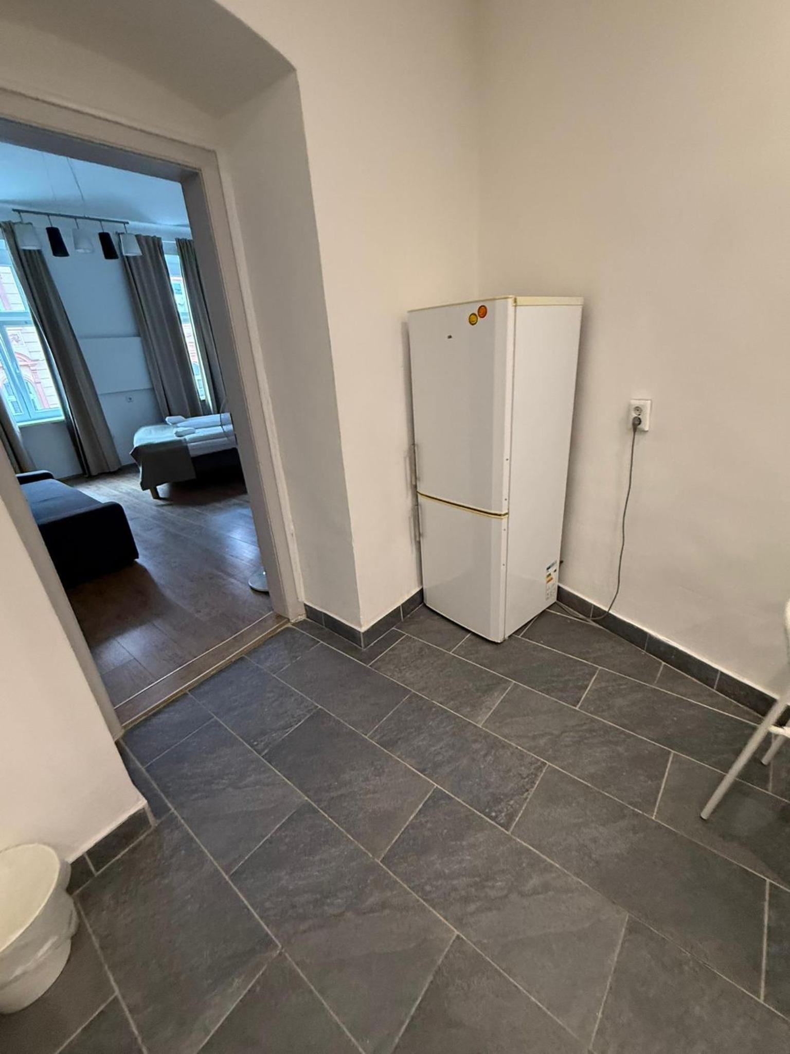 Modern 1BR Apartment Near Schönbrunn & Westbahnhof