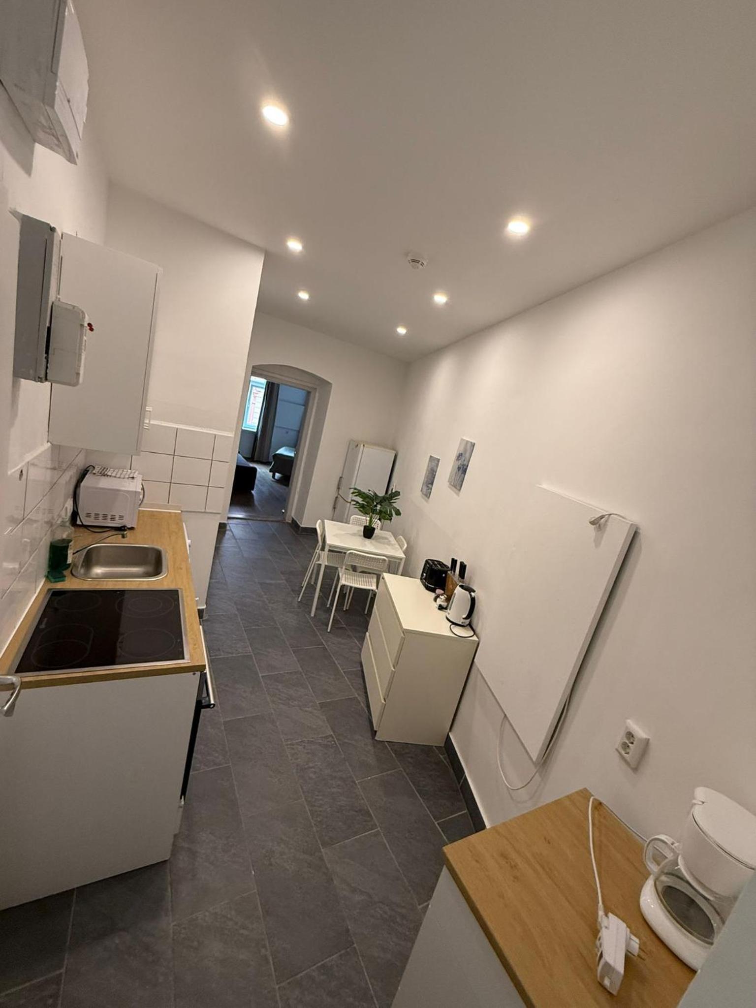 Modern 1BR Apartment Near Schönbrunn & Westbahnhof