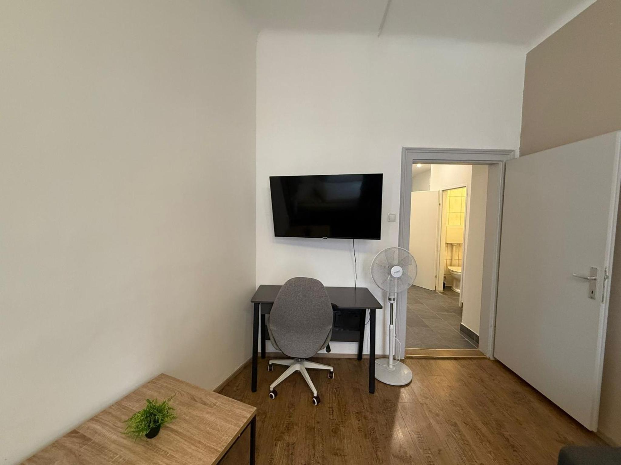Modern 1BR Apartment Near Schönbrunn & Westbahnhof