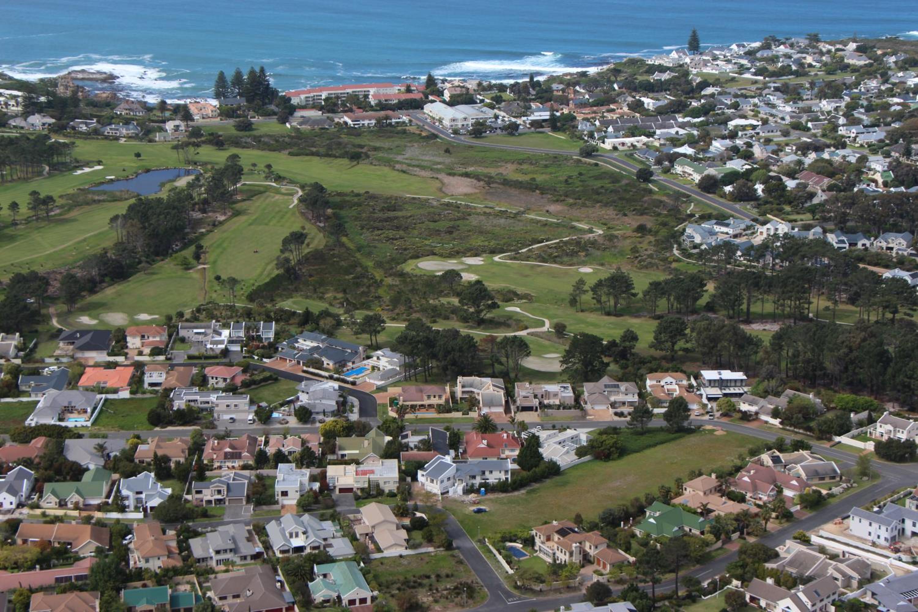 Seaside Hermanus Guest Room view 4