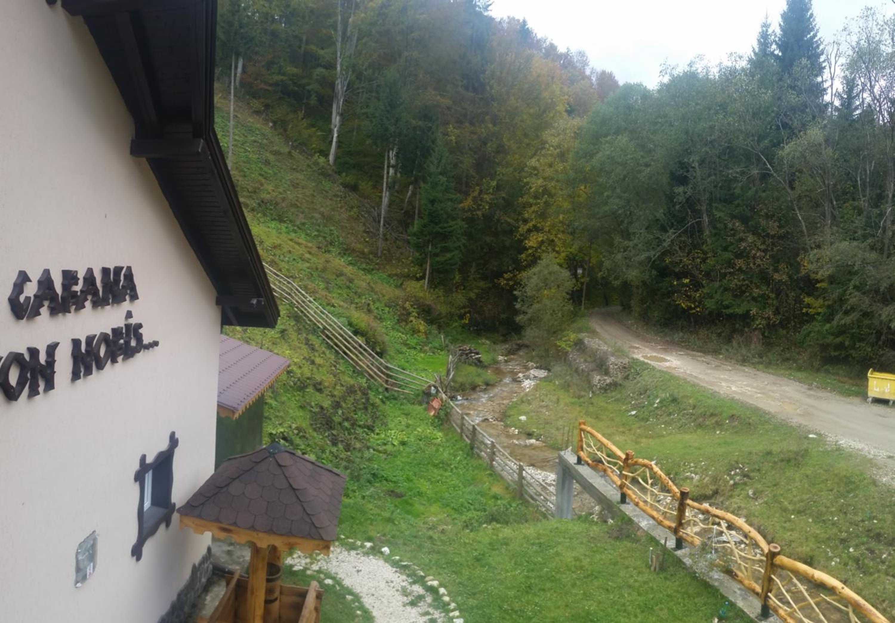 CASA Non Nobis Dambovicioara view 3