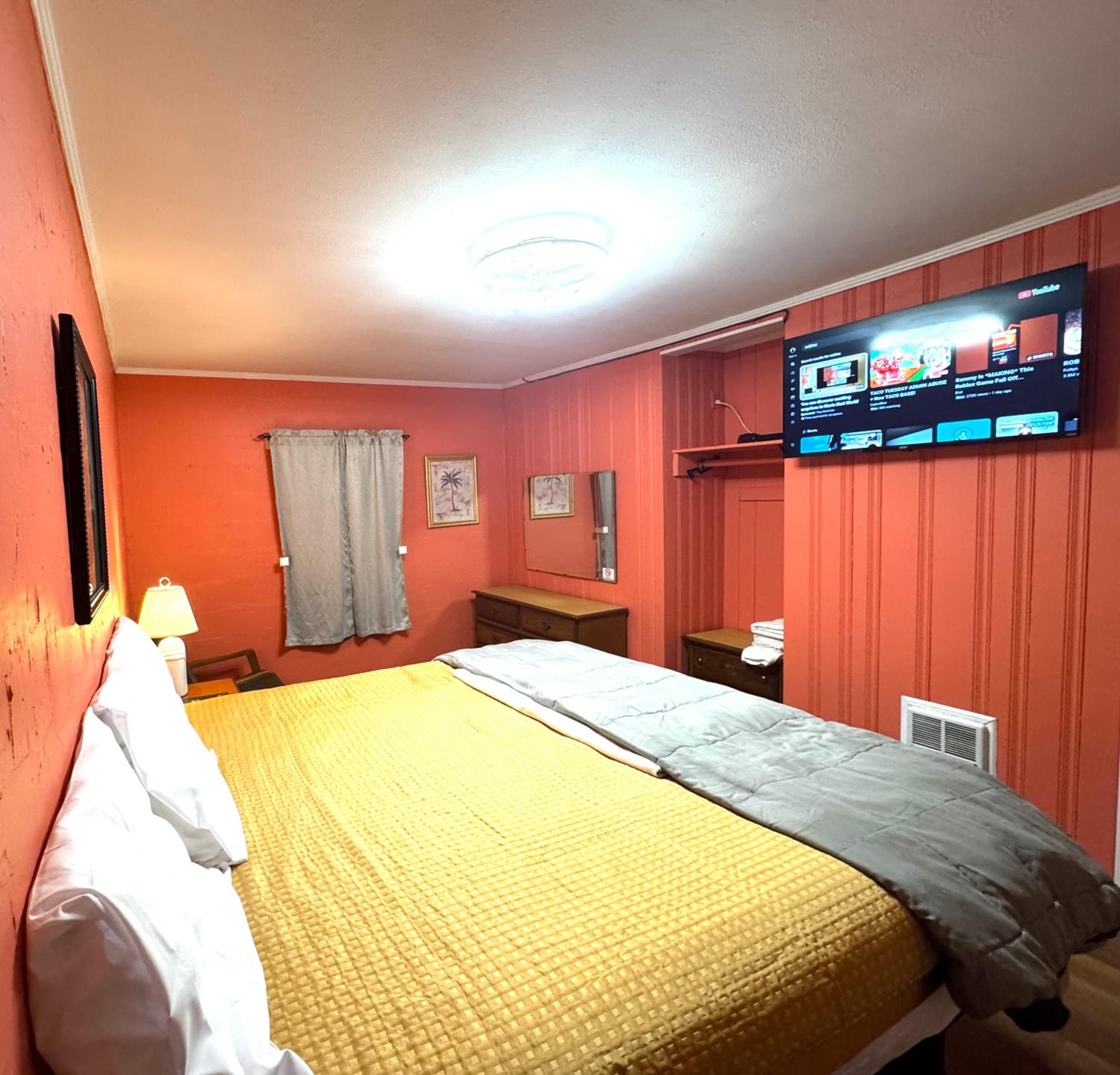 Parkview Lodge & Cabins
