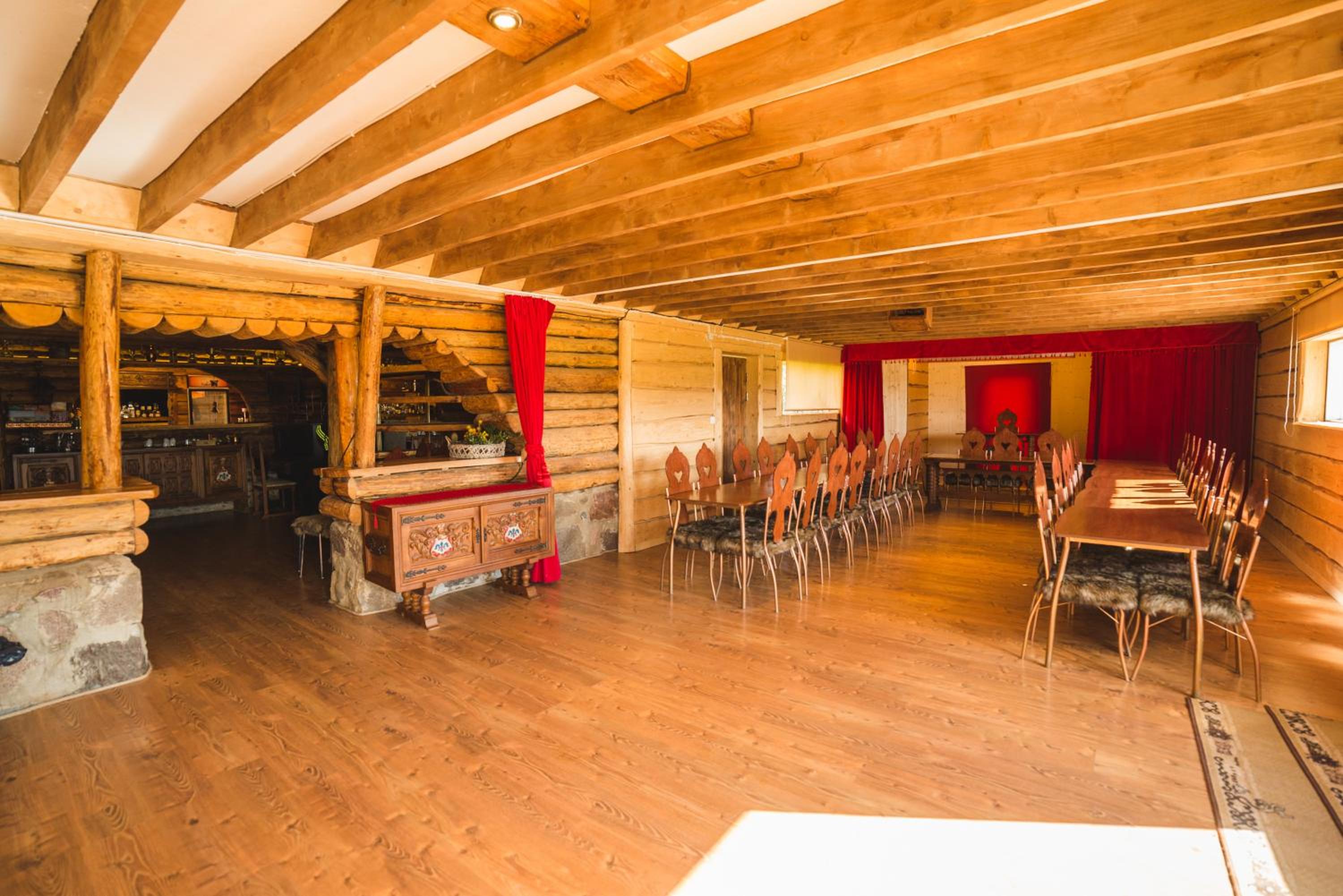 meeting & event spaces