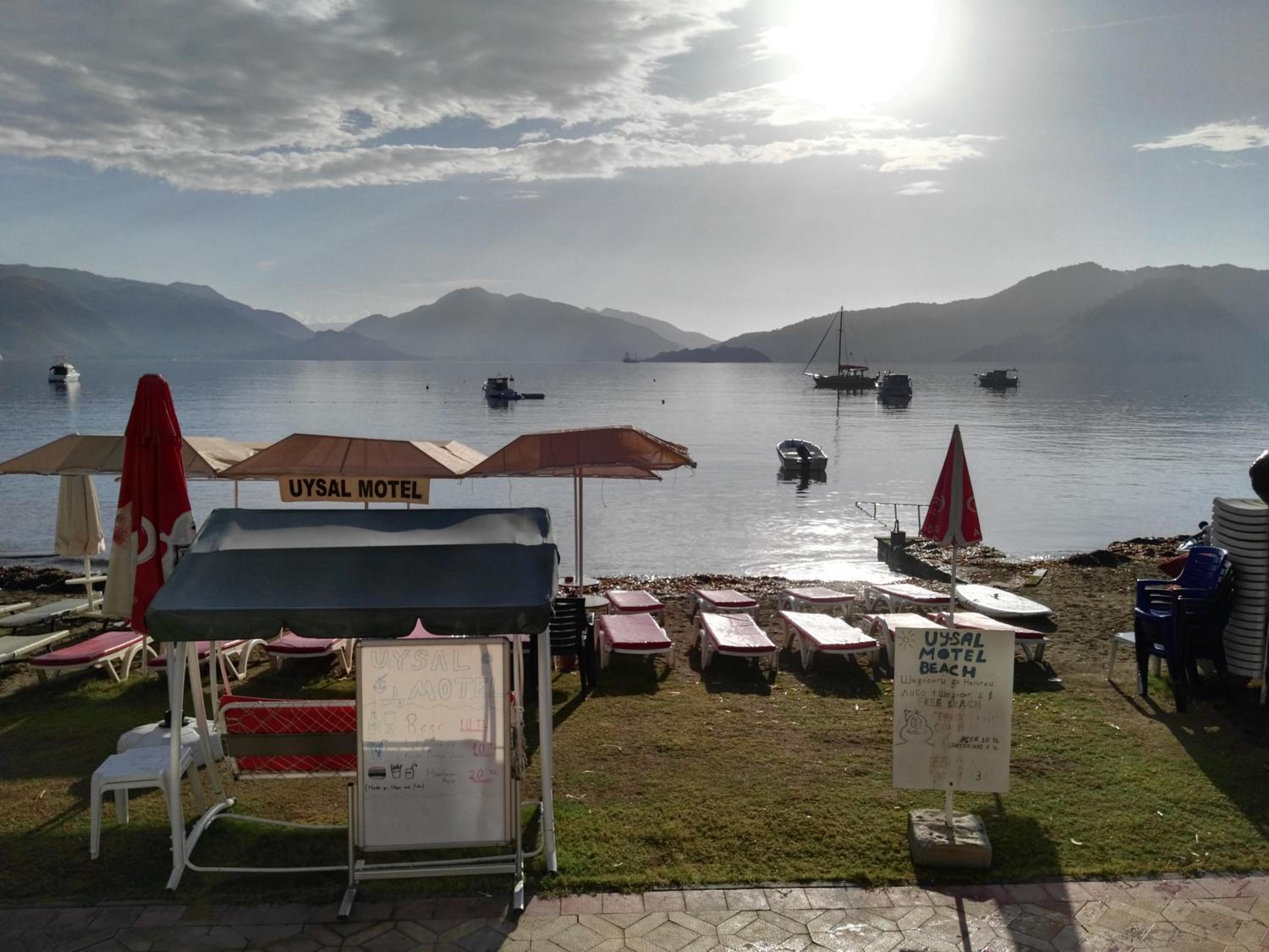 Uysal Motel Beach