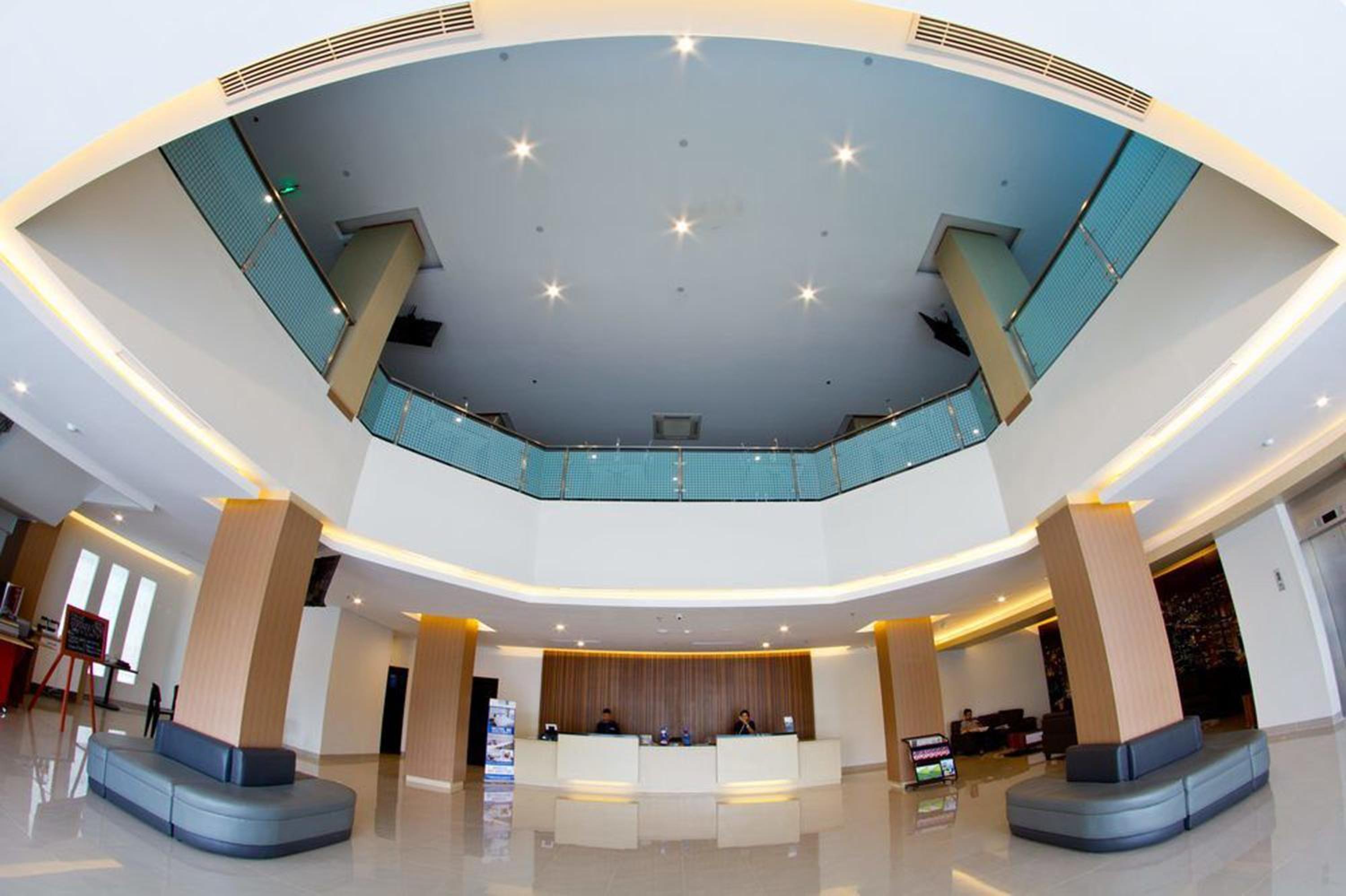 Hotel 88 Mangga Besar 62 - Best Breakfast - Near By Ancol And Government Center