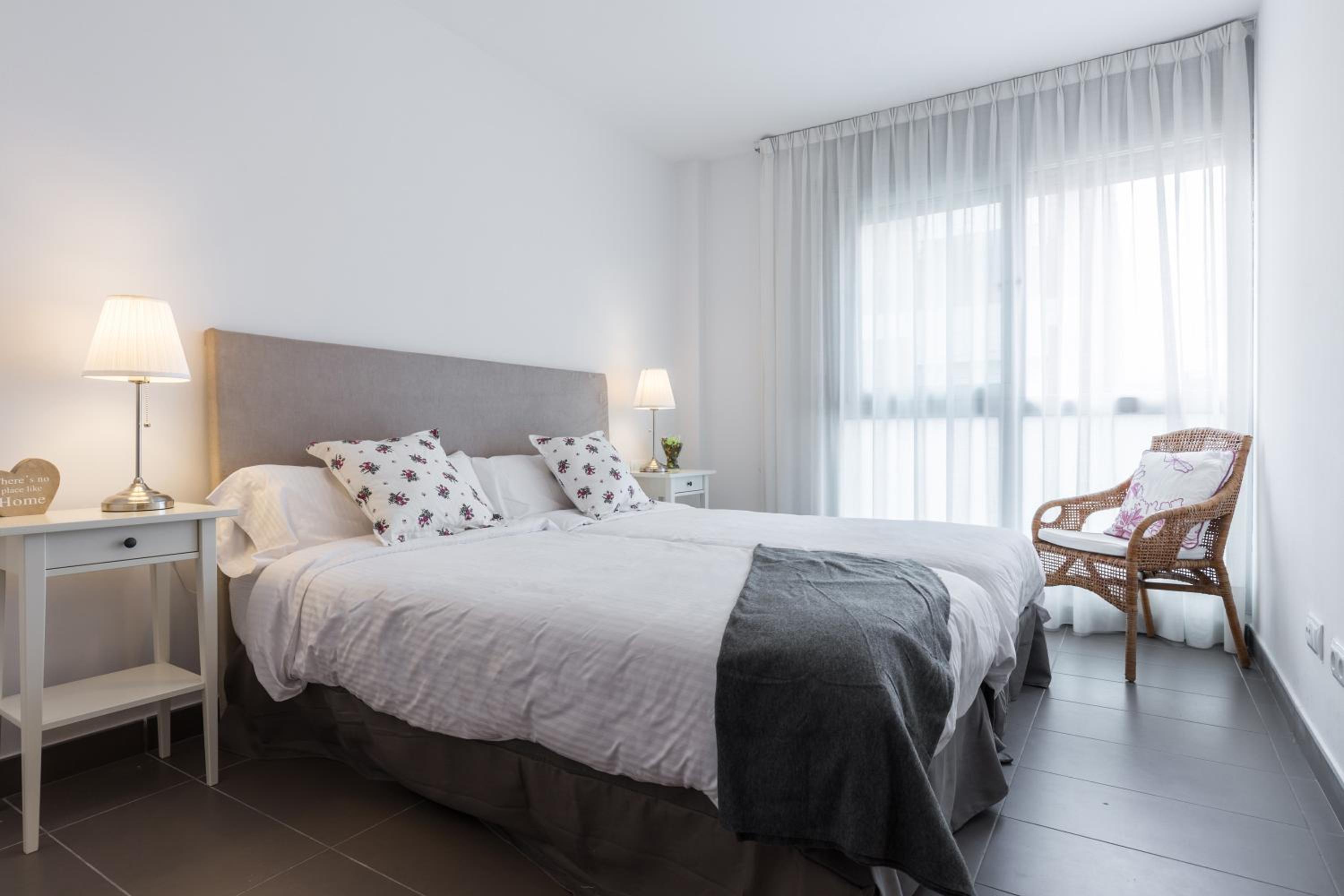 Apartamentos Cornellalux