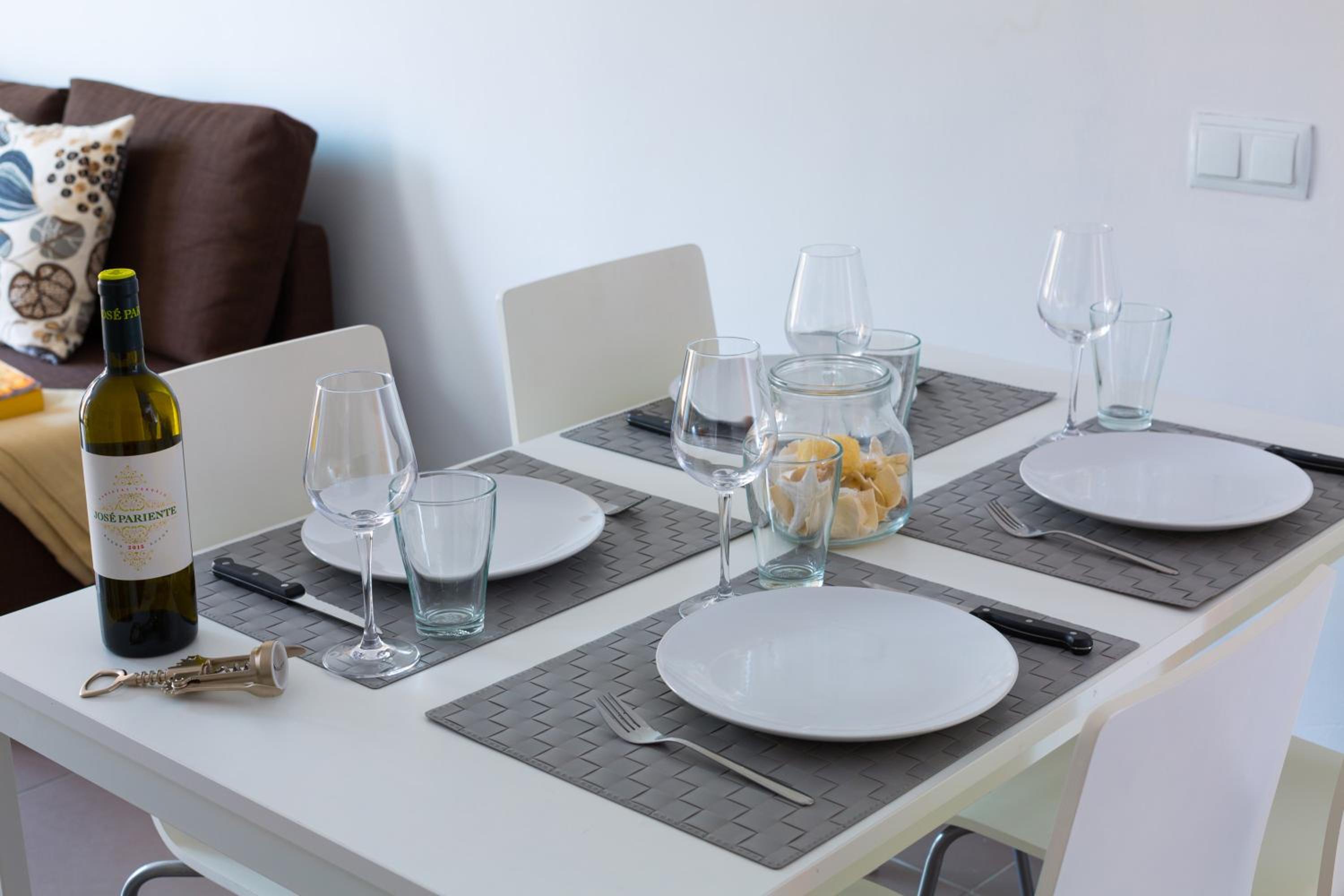 Apartamentos Cornellalux