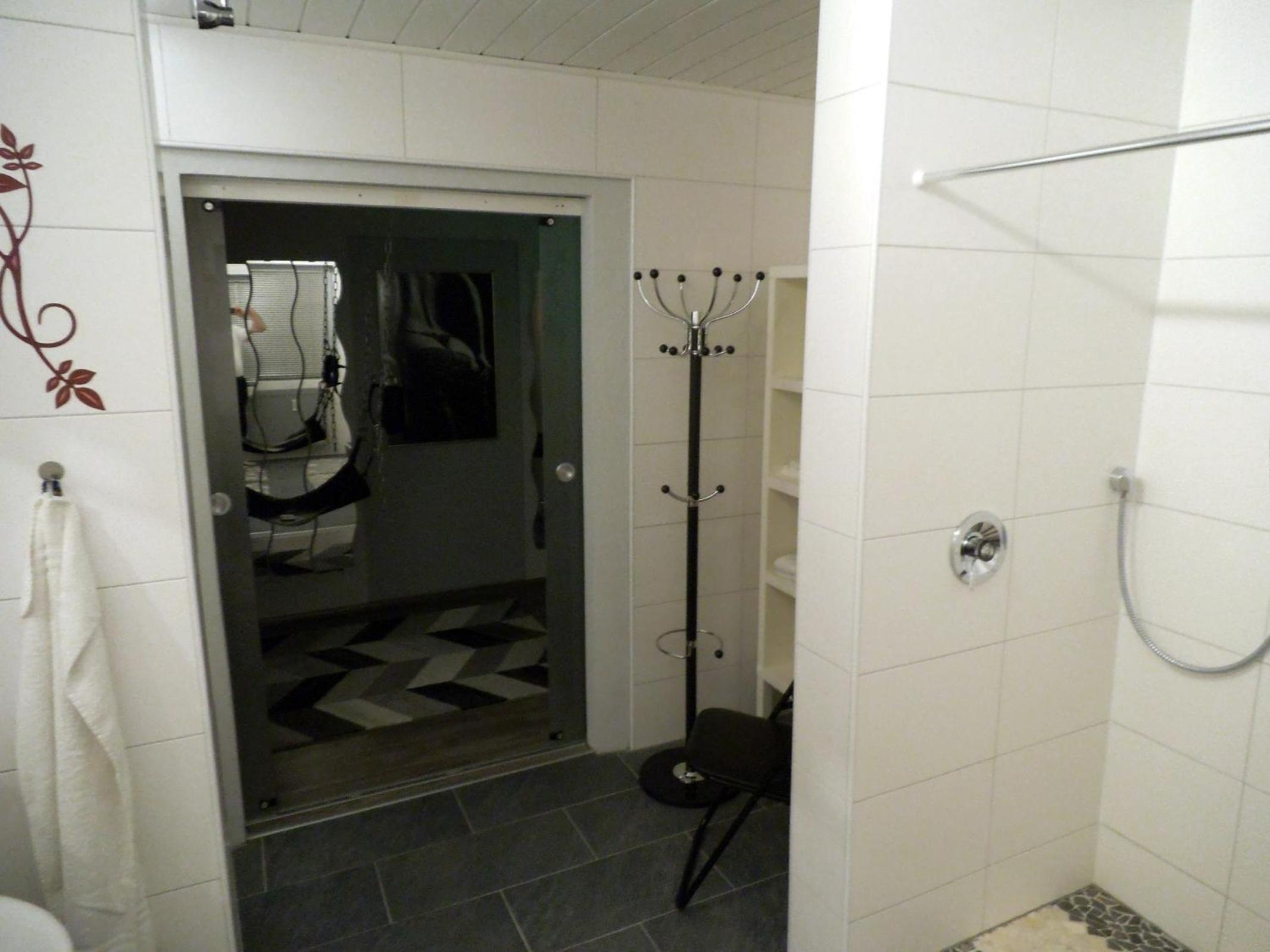 Photo 17