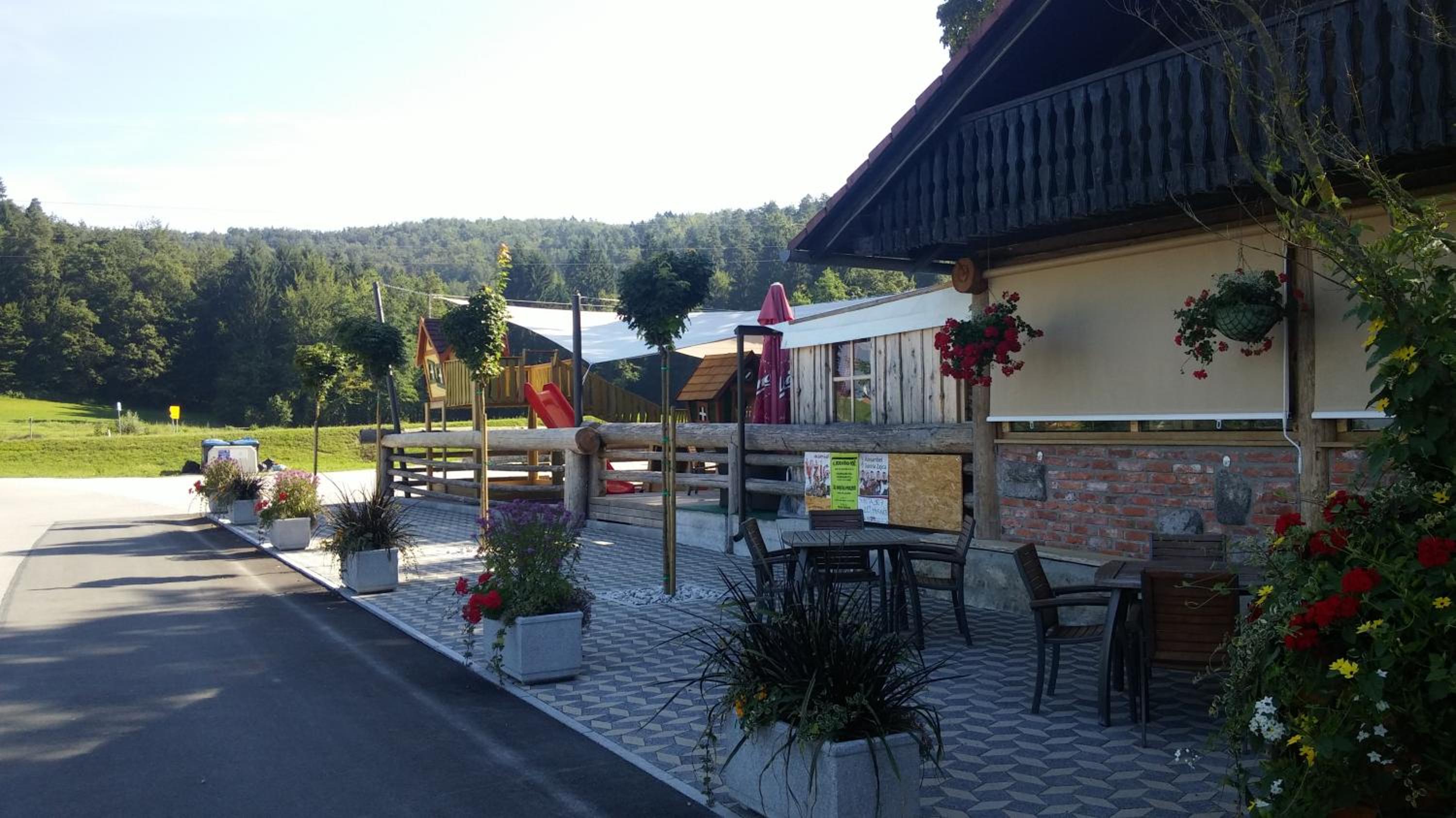 Darja Guesthouse