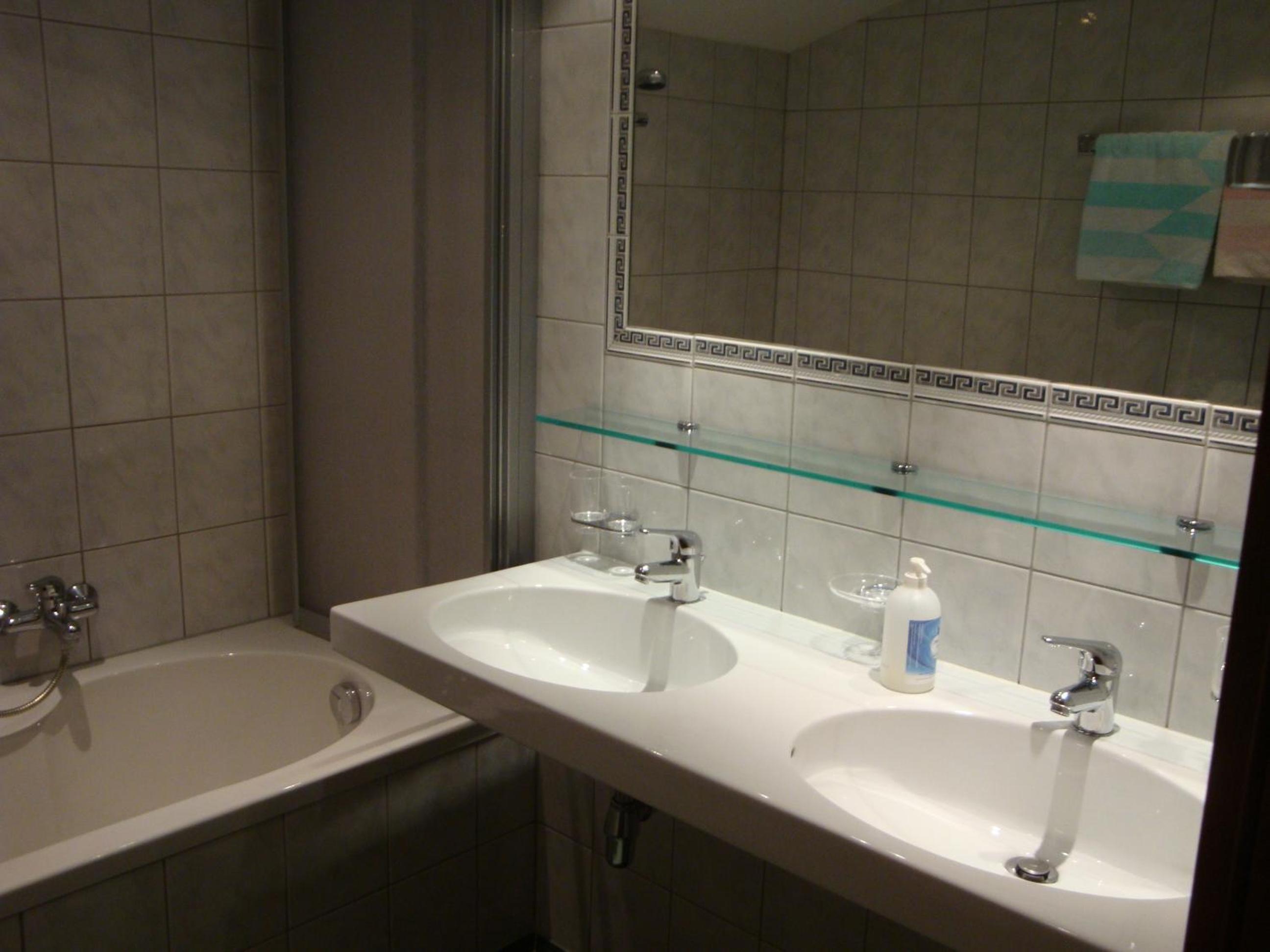 Hotel Garni Binta