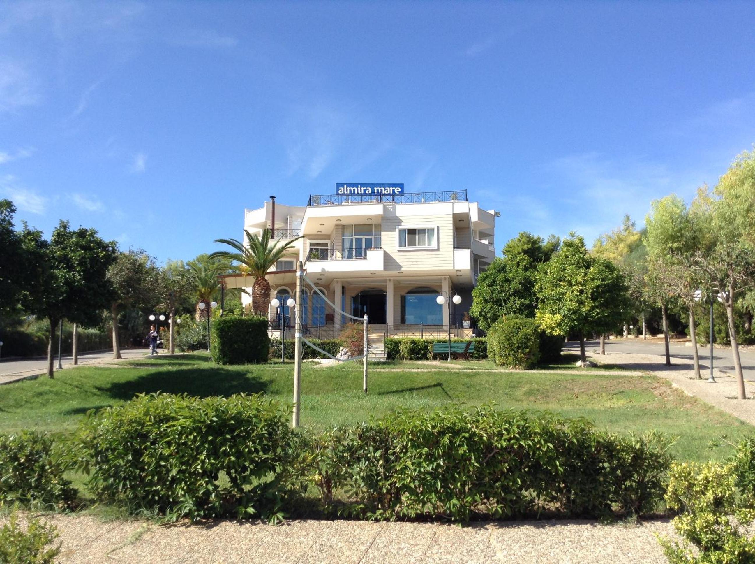 Hotel Almira Mare - Image 1