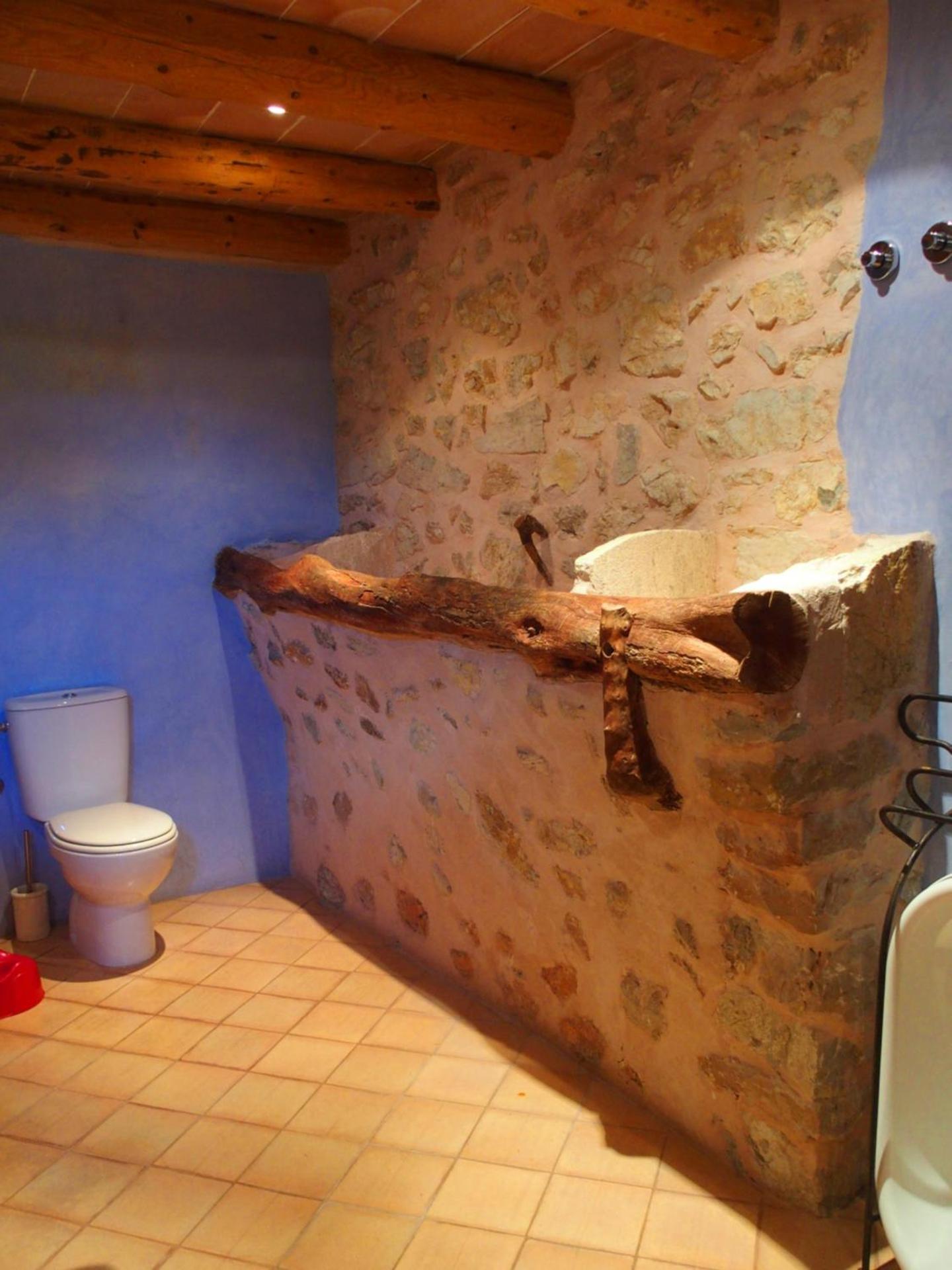 Photo 63