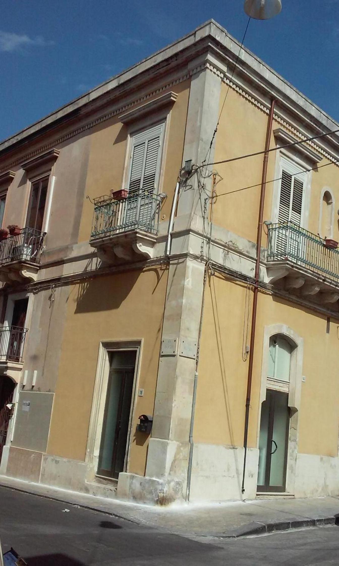 Photo 46