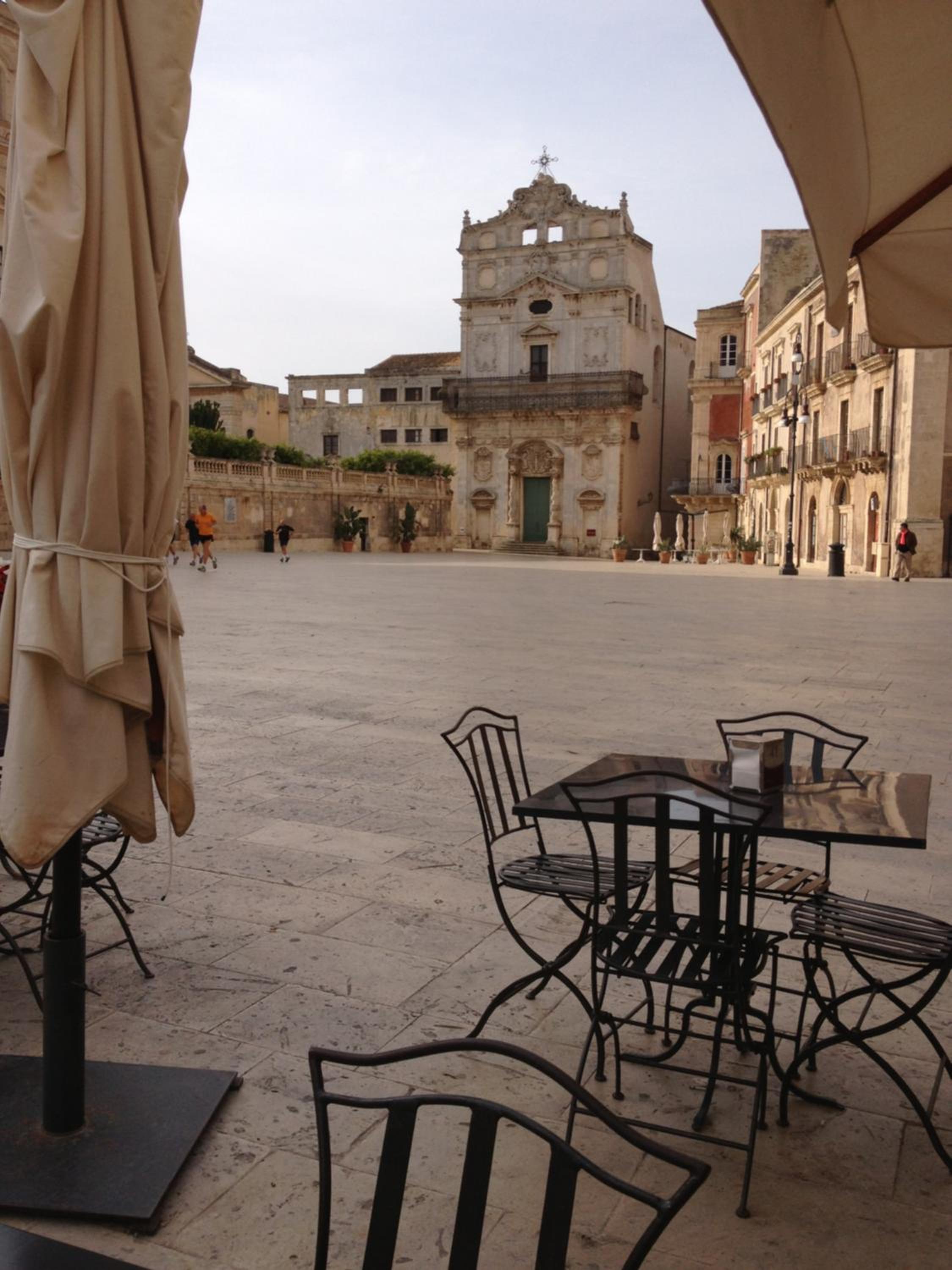 Ortigia Family House
