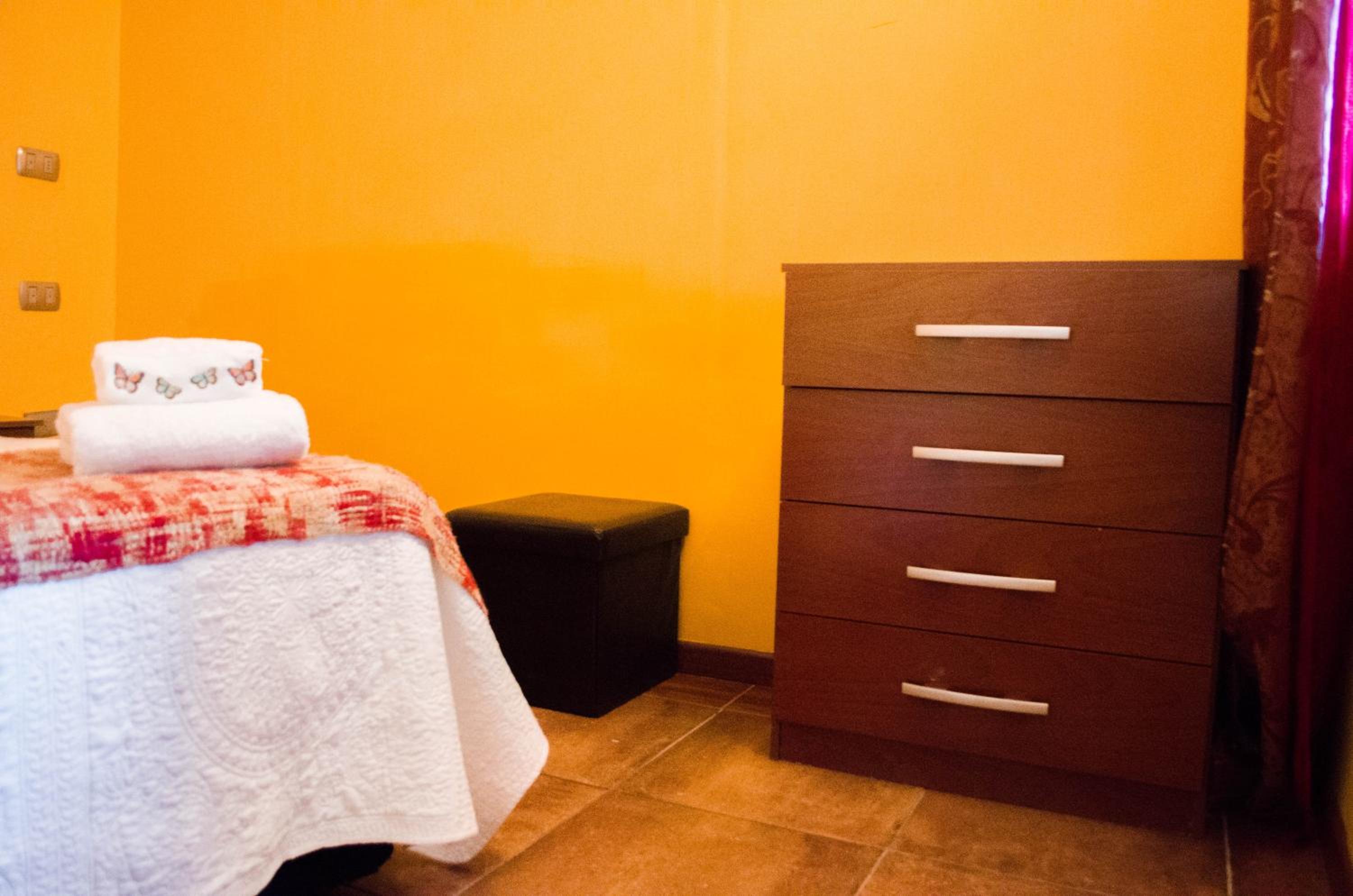 Hostal Alabalti