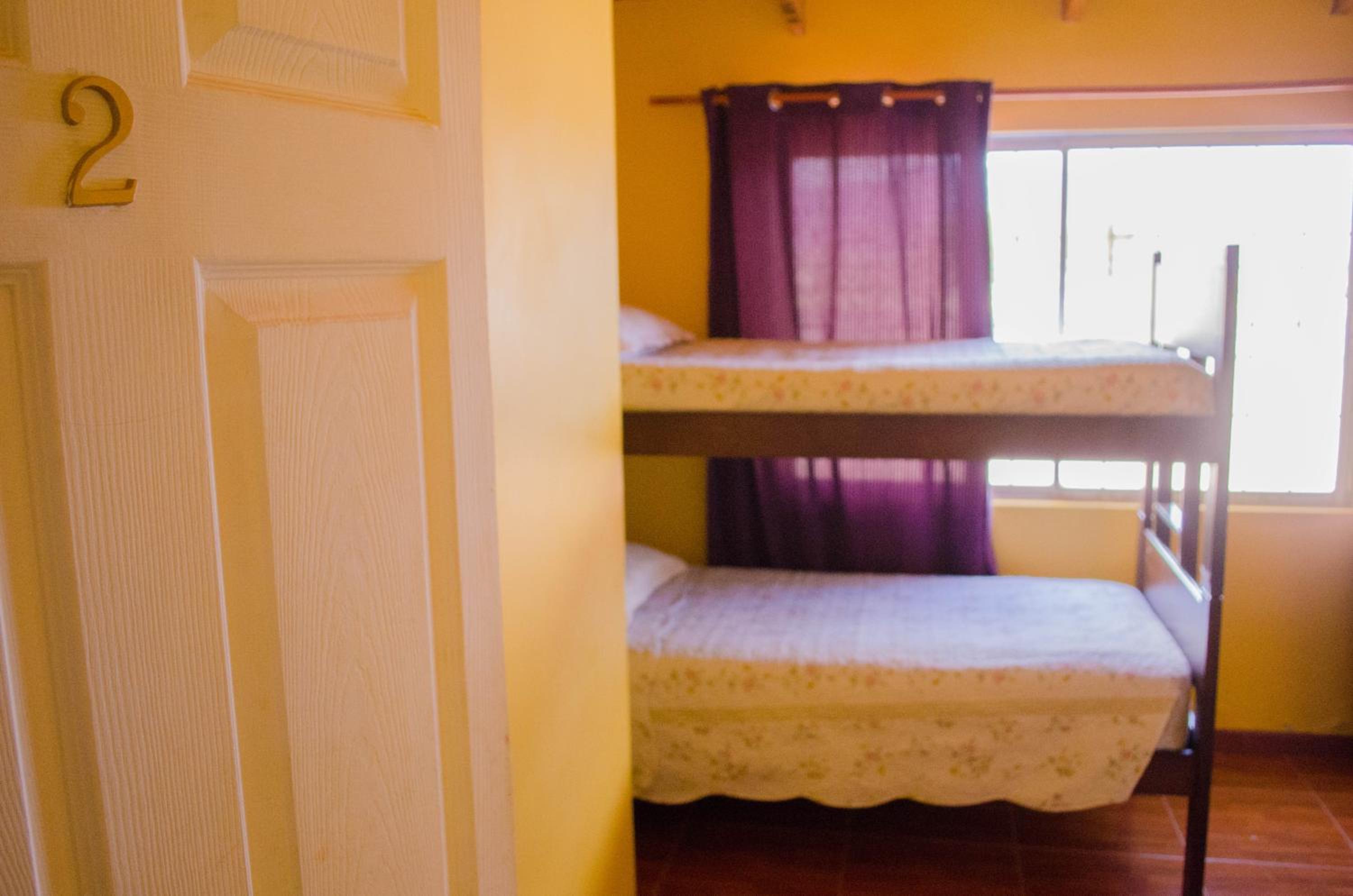 Hostal Alabalti