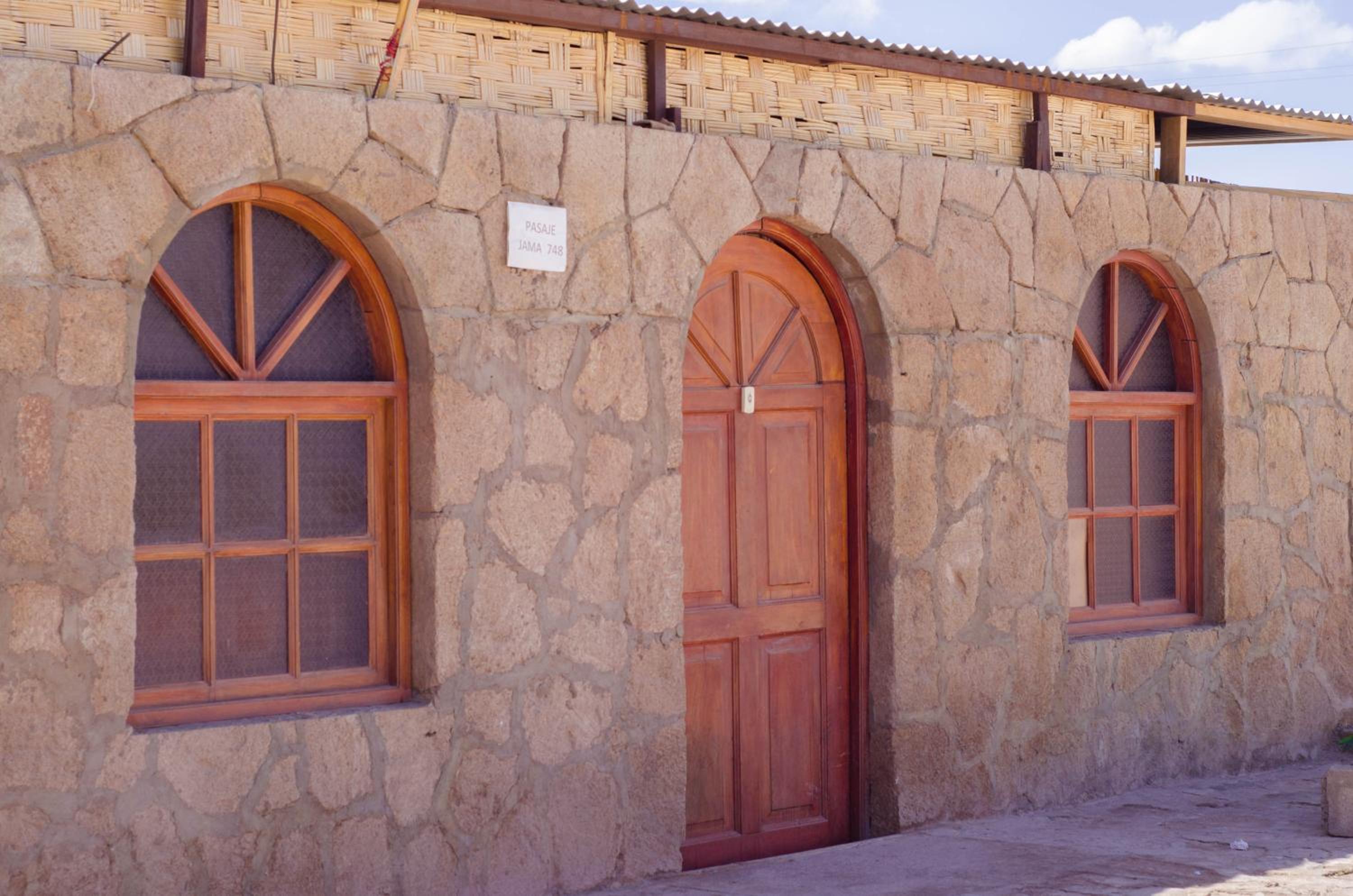 Hostal Alabalti