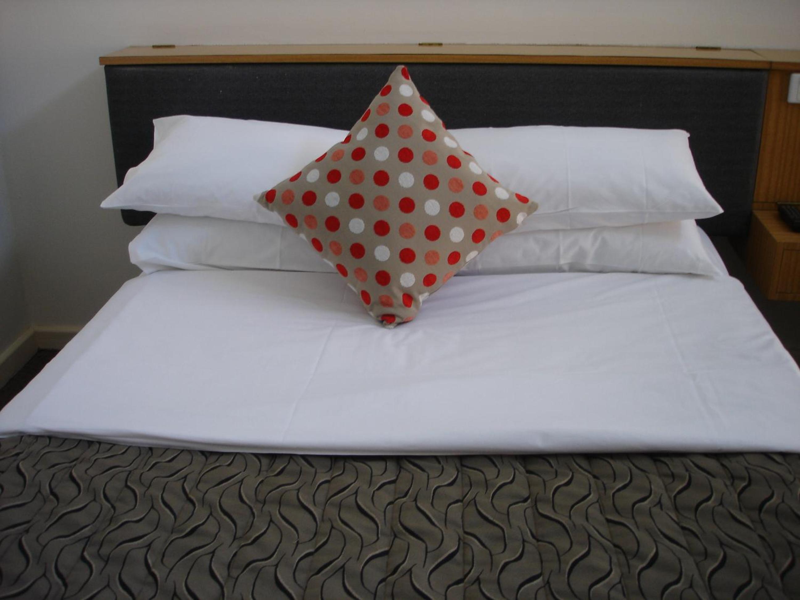 Burkes Hotel Motel