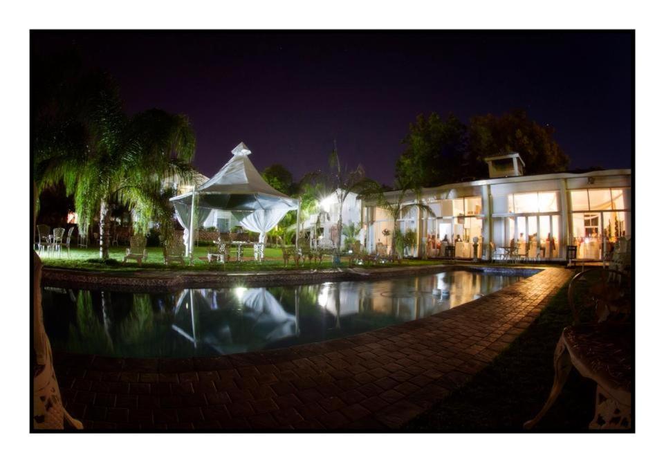 Belurana River Manor