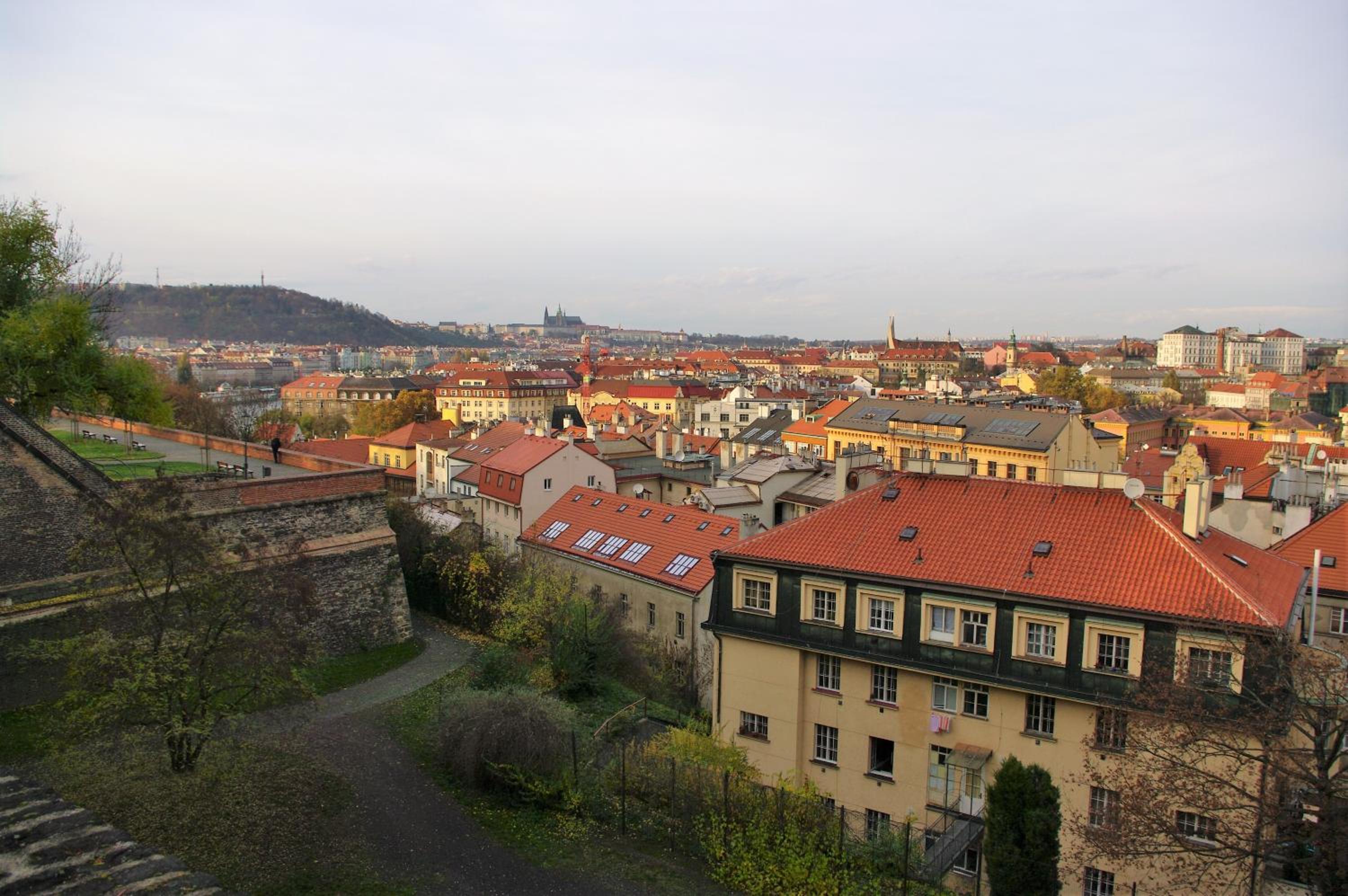 Spacious Prague View Apartment