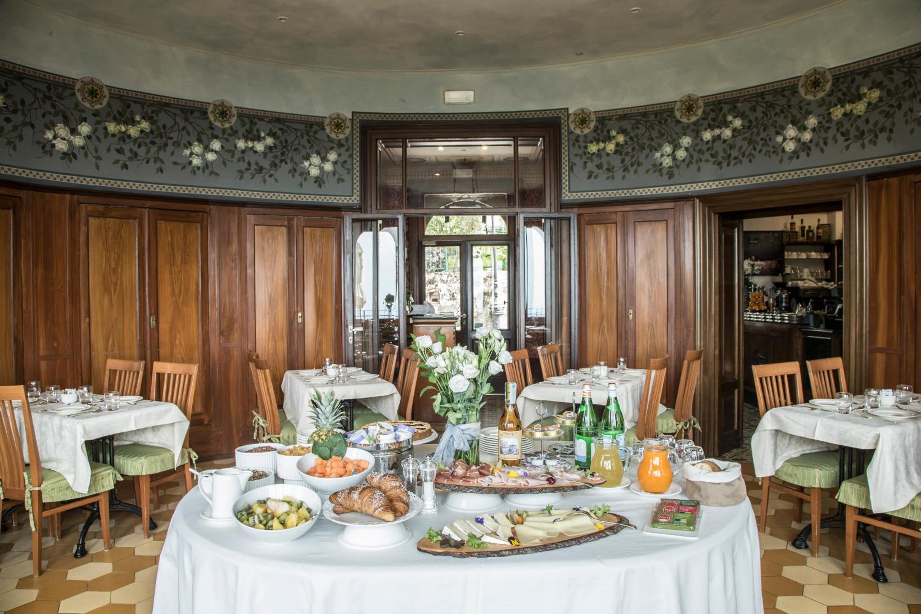 Varese Vacations - Al Borducan Romantic Hotel - Adults Only - Property Image 7