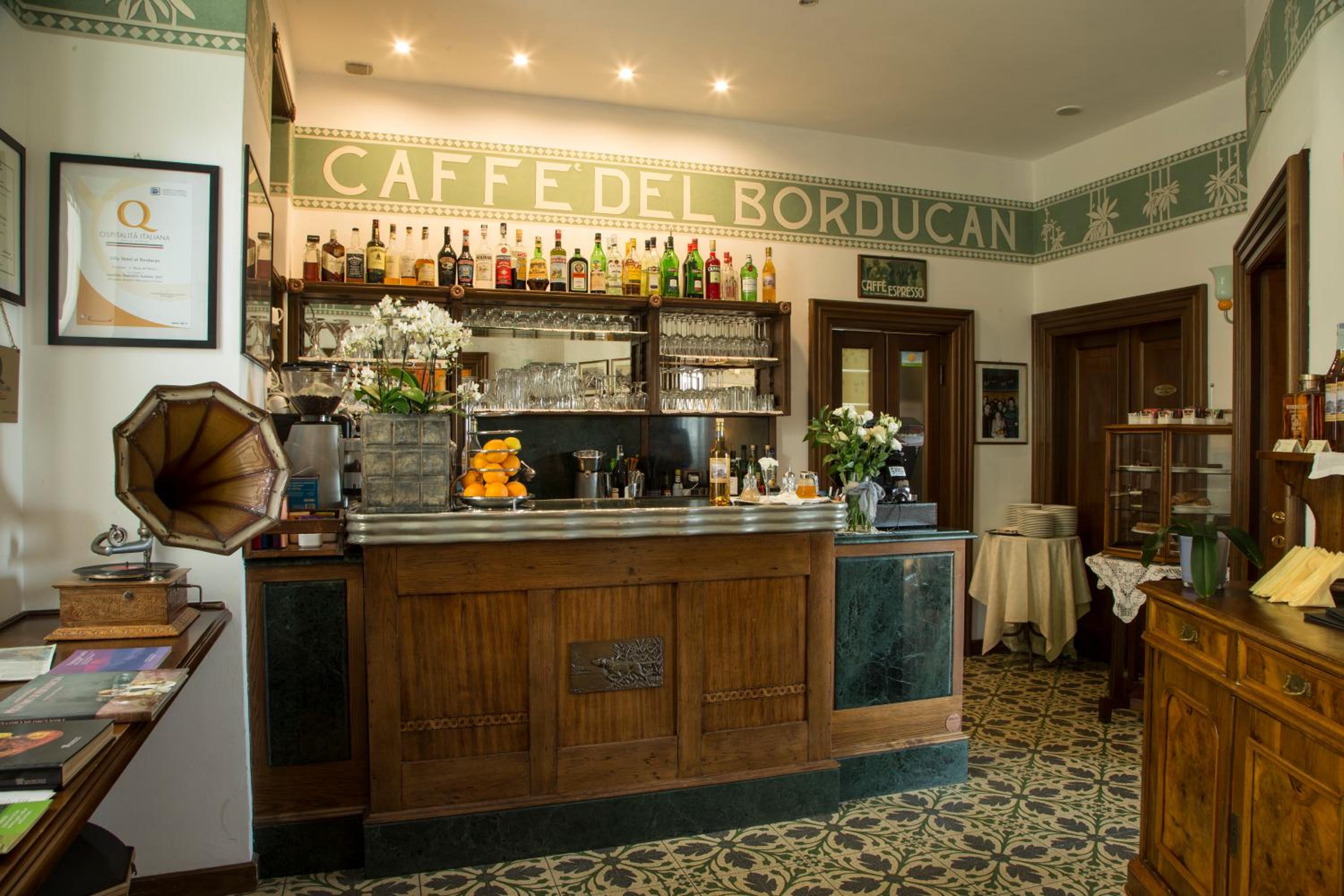 Varese Vacations - Al Borducan Romantic Hotel - Adults Only - Property Image 8