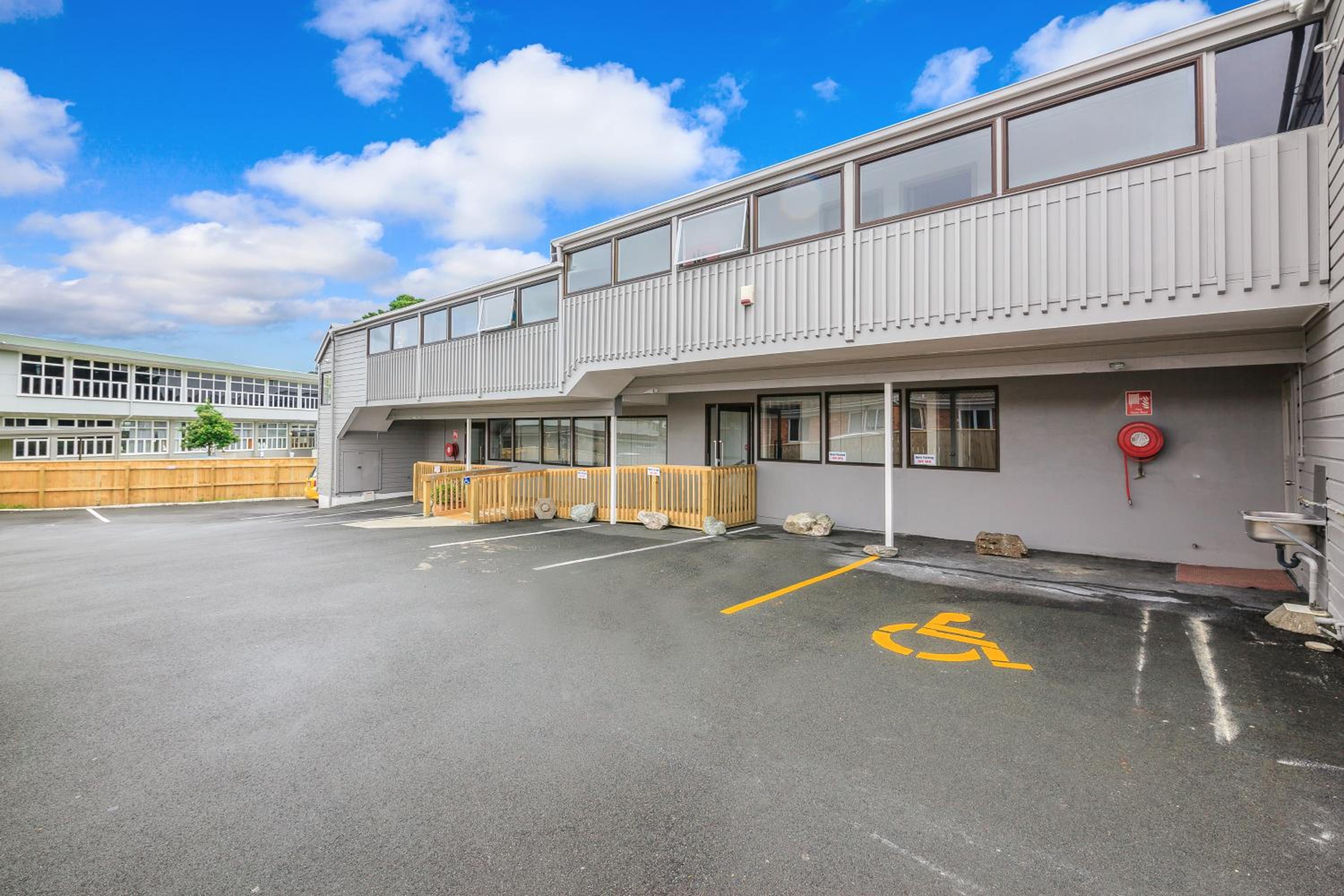 Greenlane Motel
