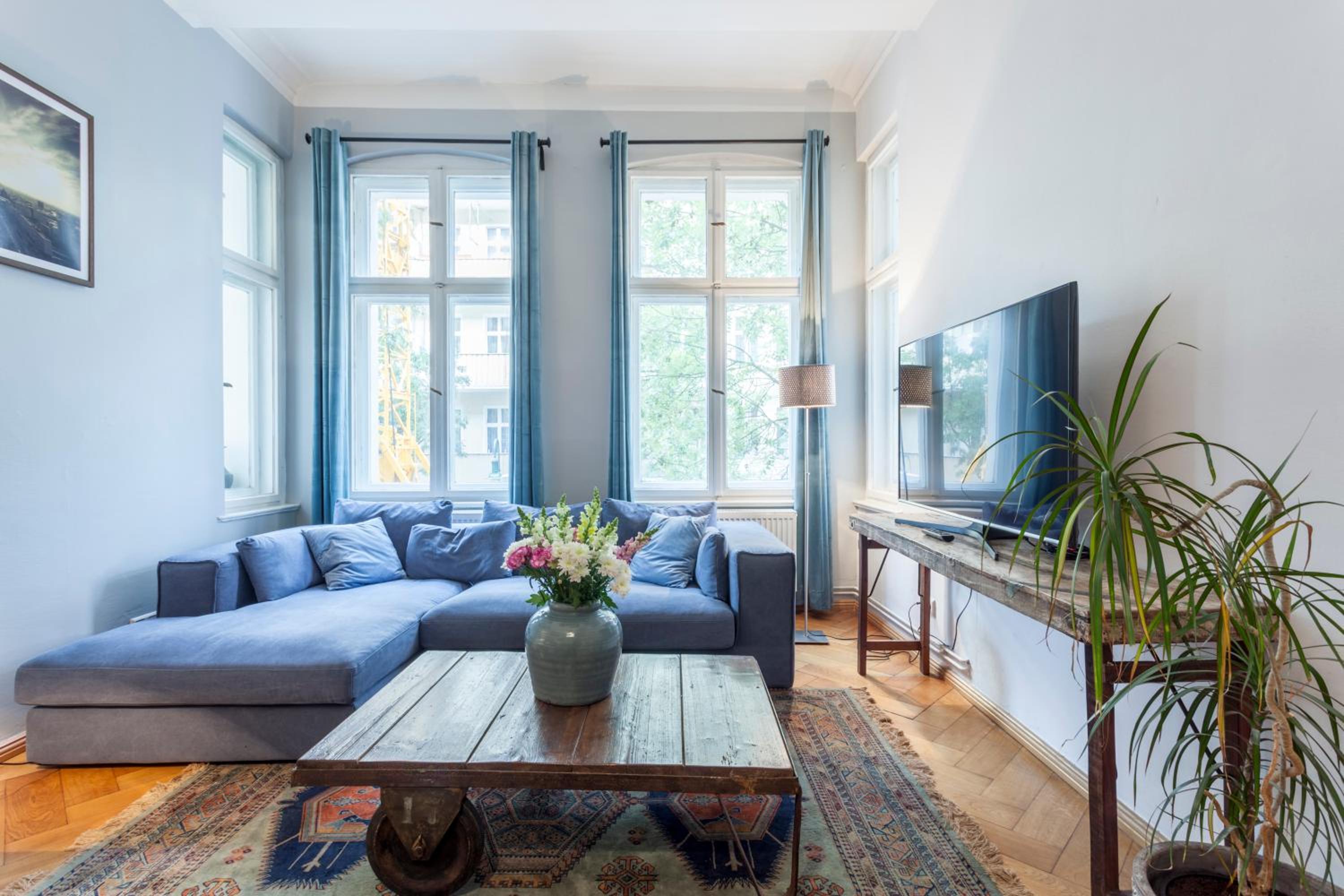 The Paul Loft, big 3 Bed room apartment, 120 m2, group & family friendly, Prenzlauer Berg, ideal for 4 - 8 Guests