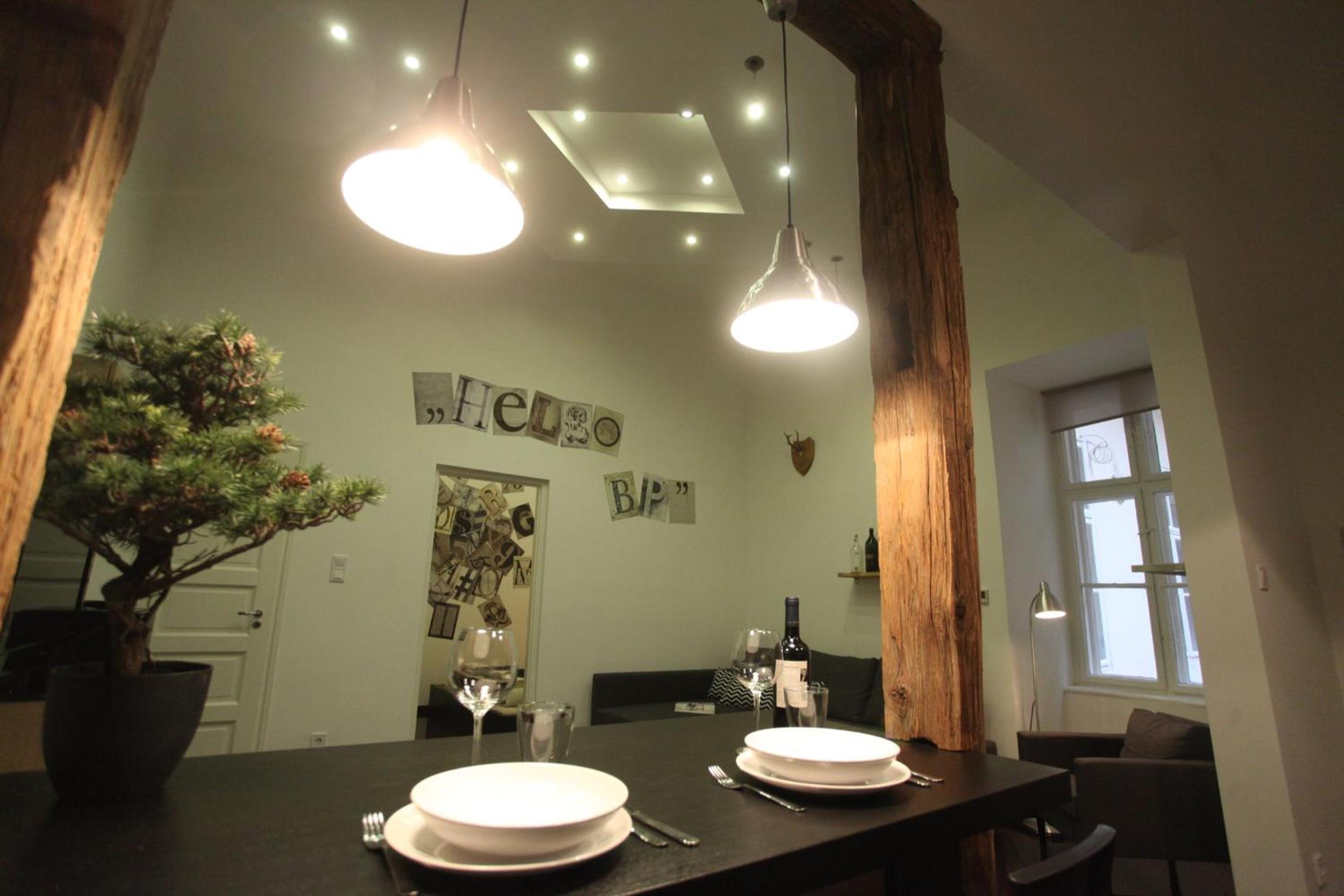 Timber Town Apartment