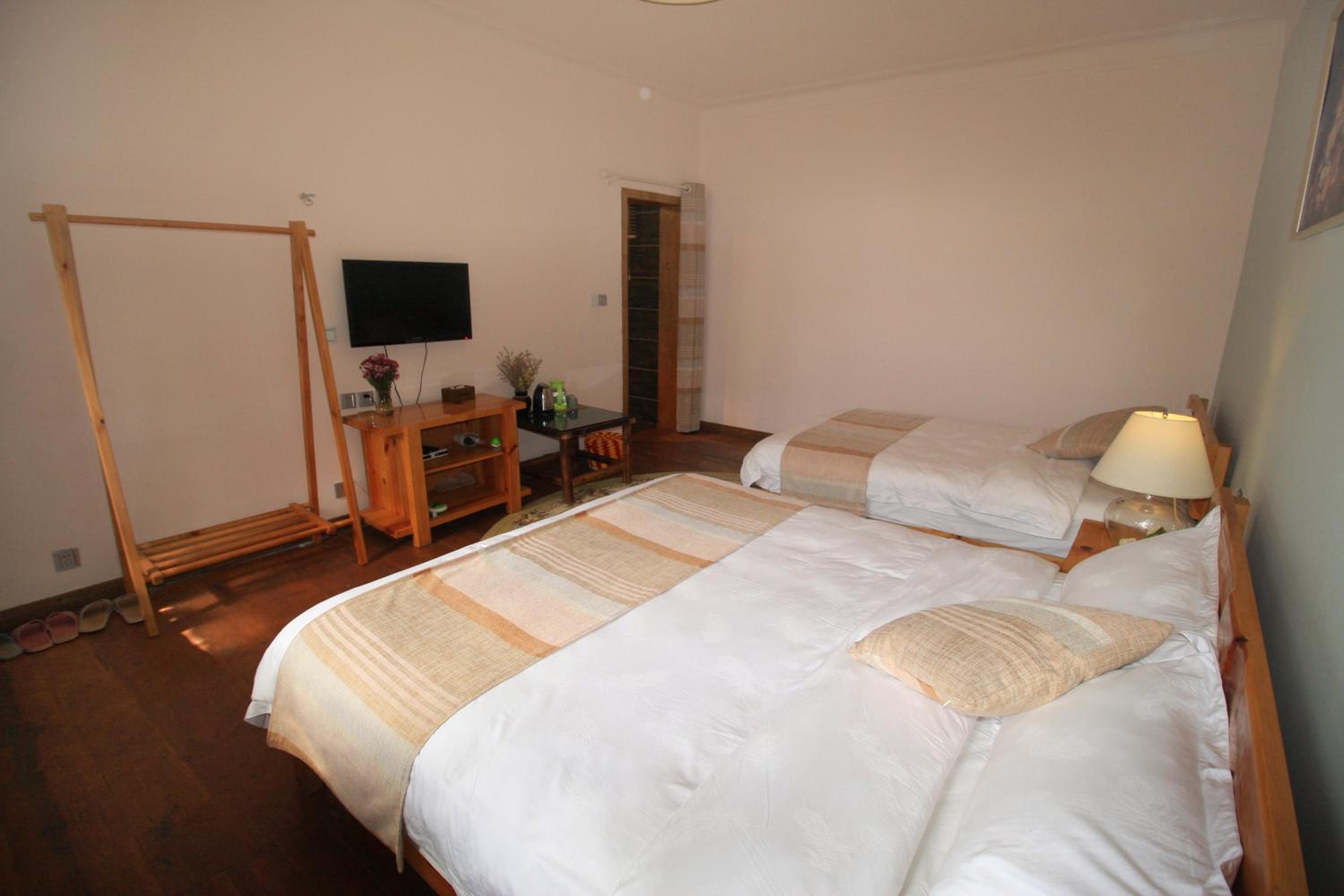Cabin 7 Inn