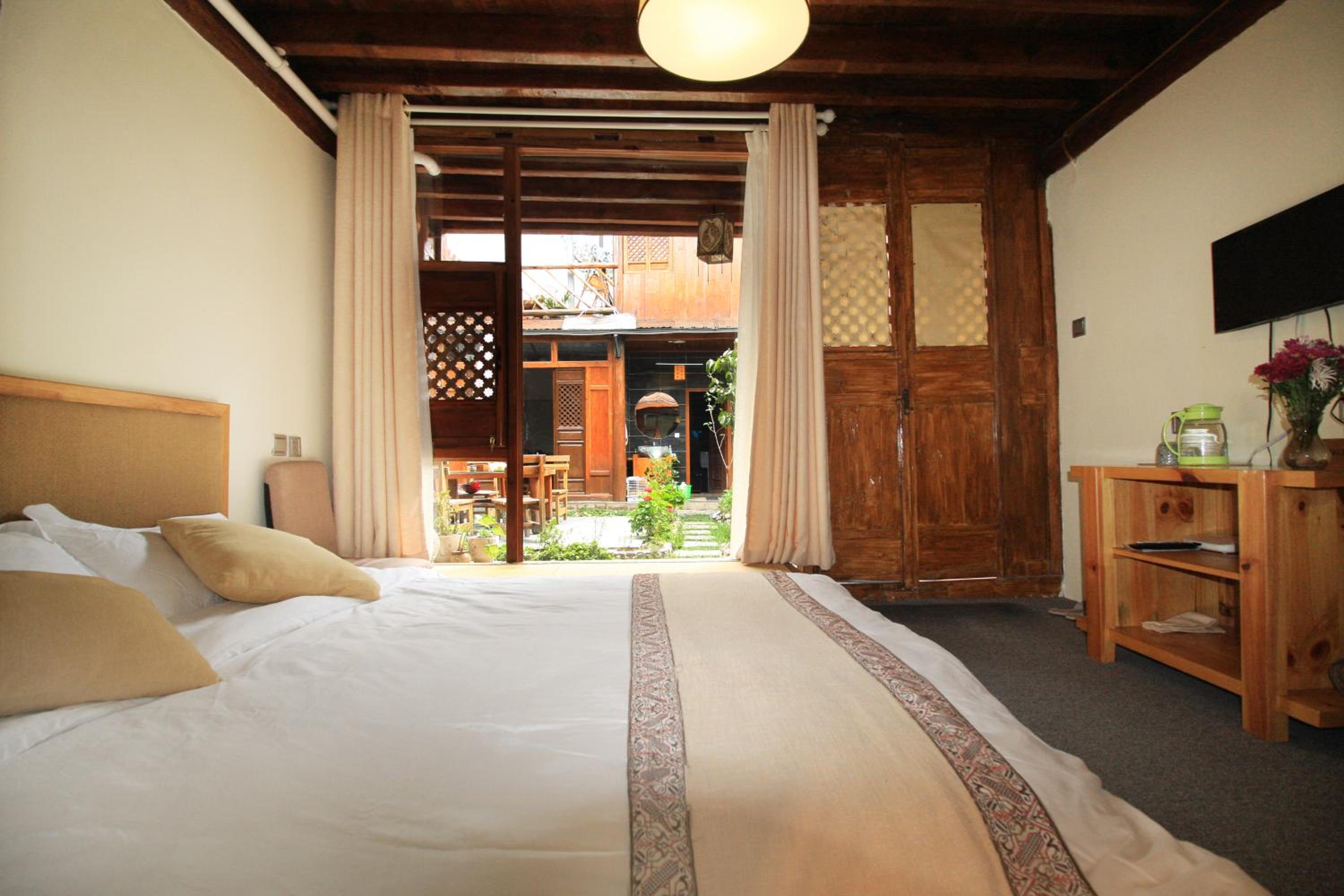 Cabin 7 Inn