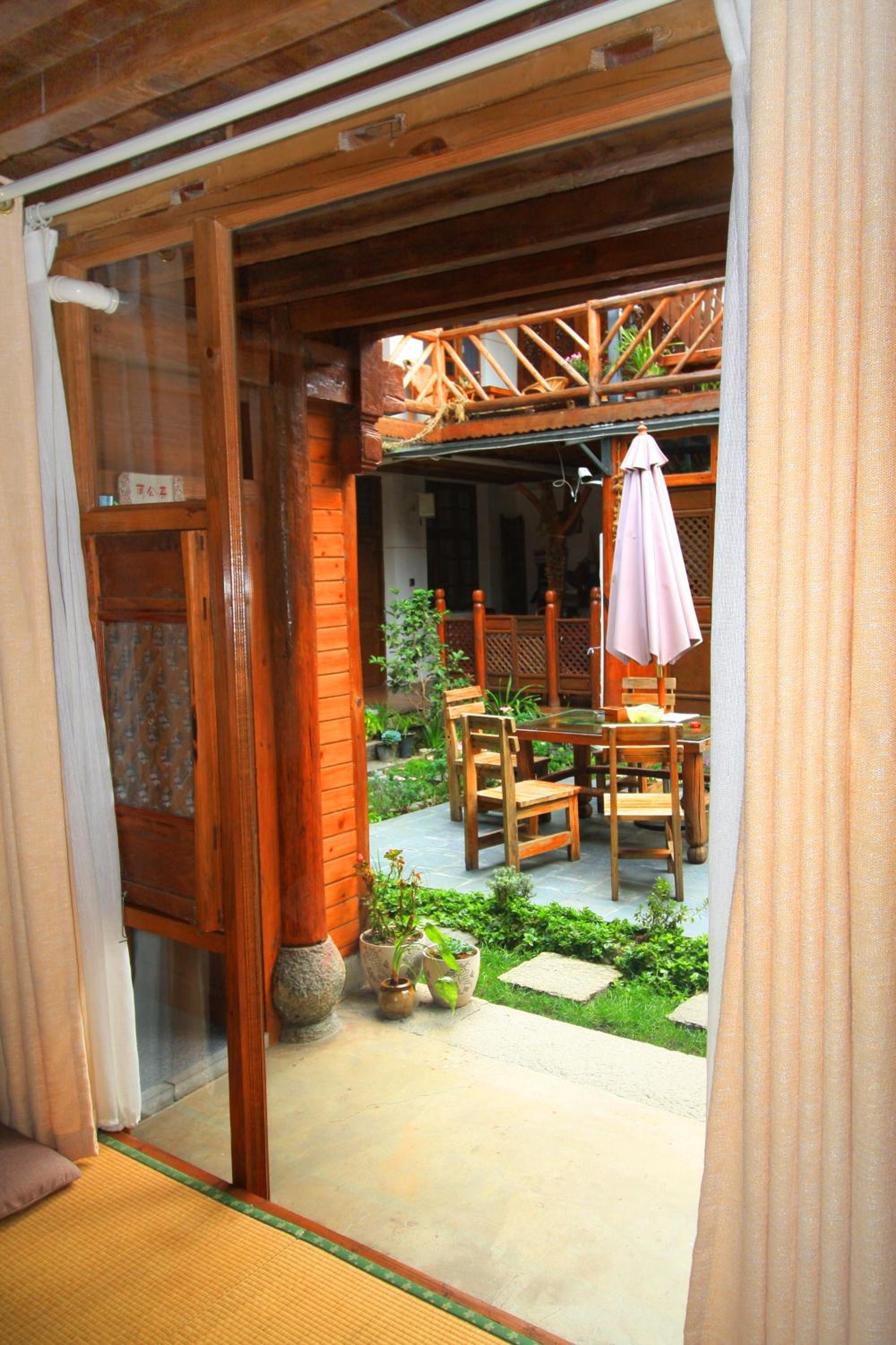 Cabin 7 Inn