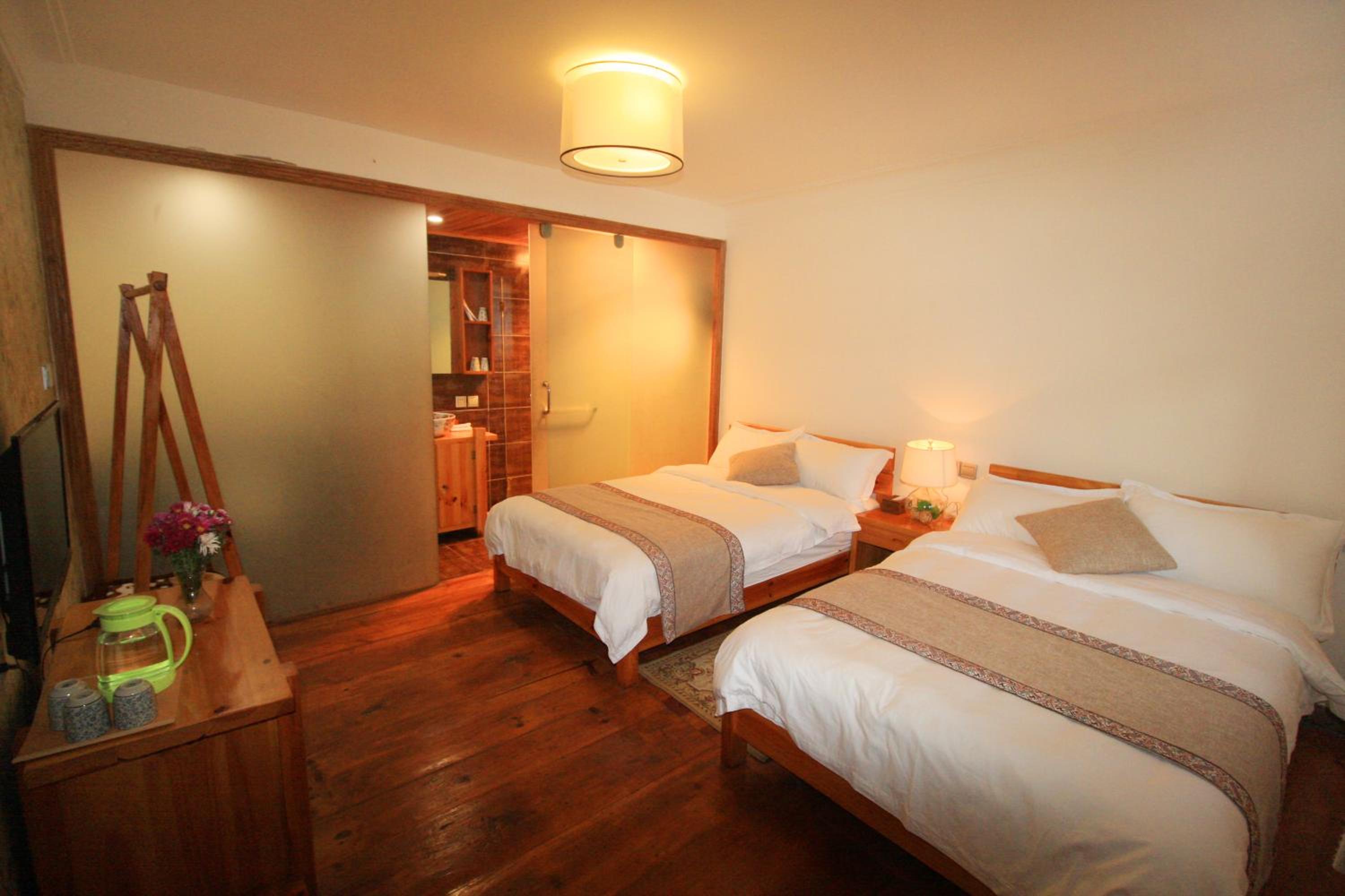 Cabin 7 Inn