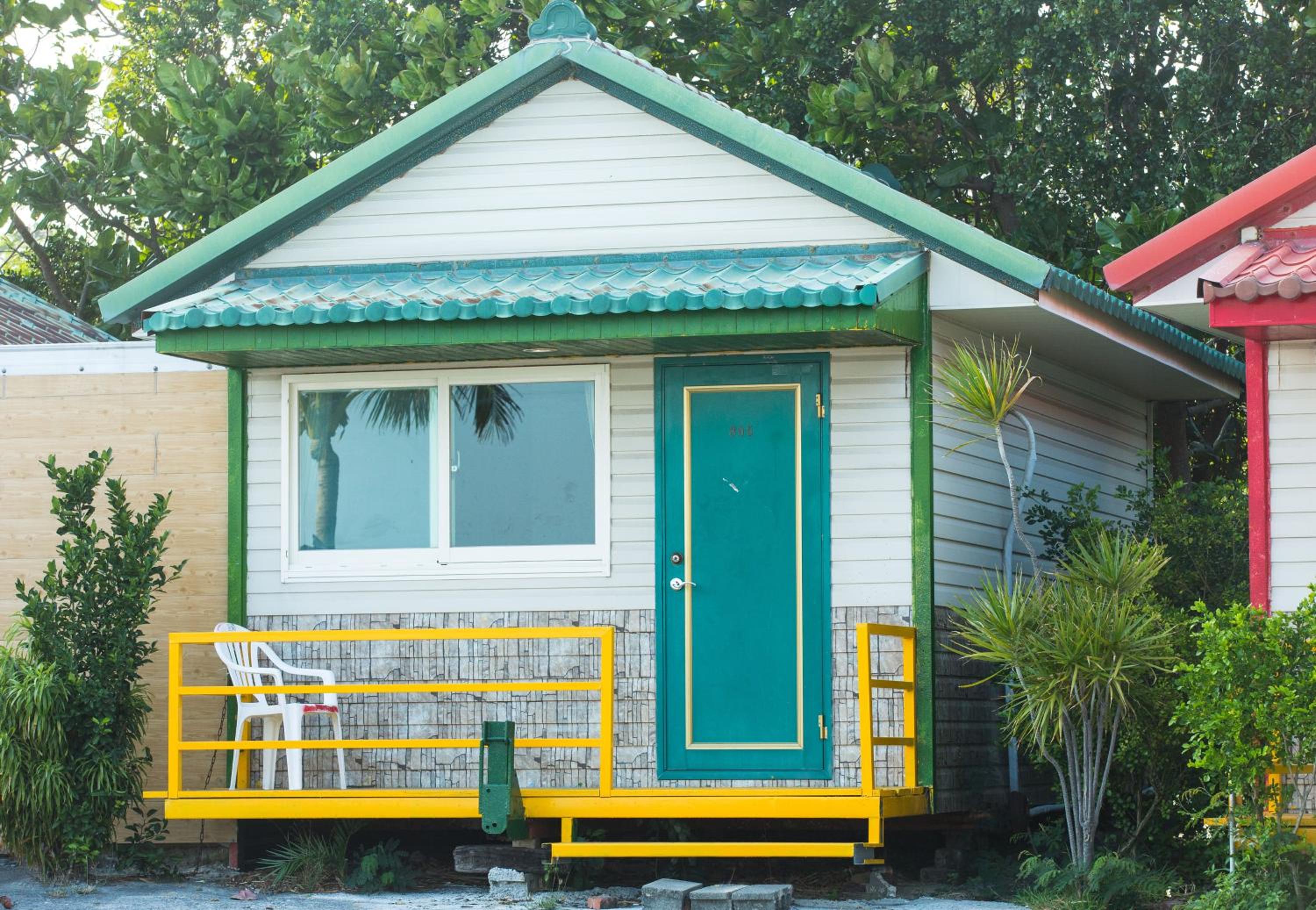 Kenting Dajianshan Cabin
