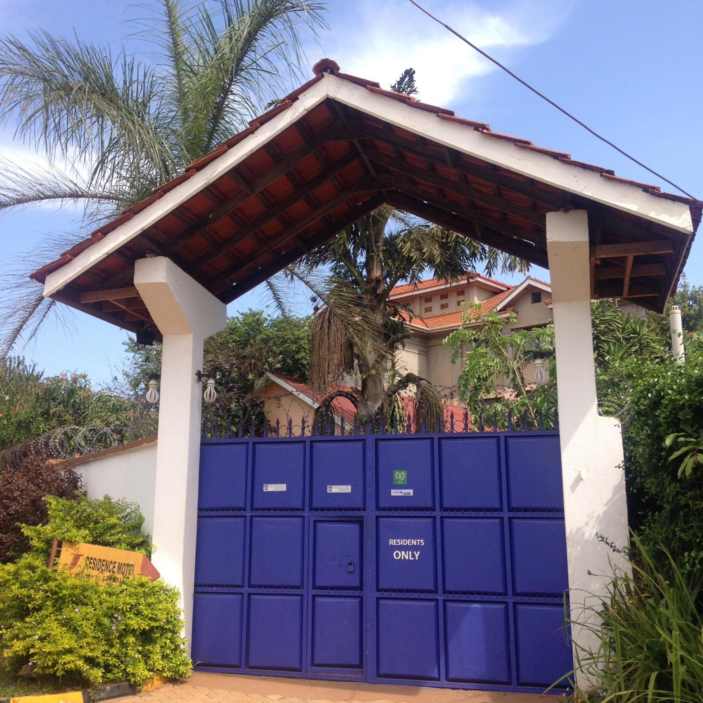 J residence Motel
