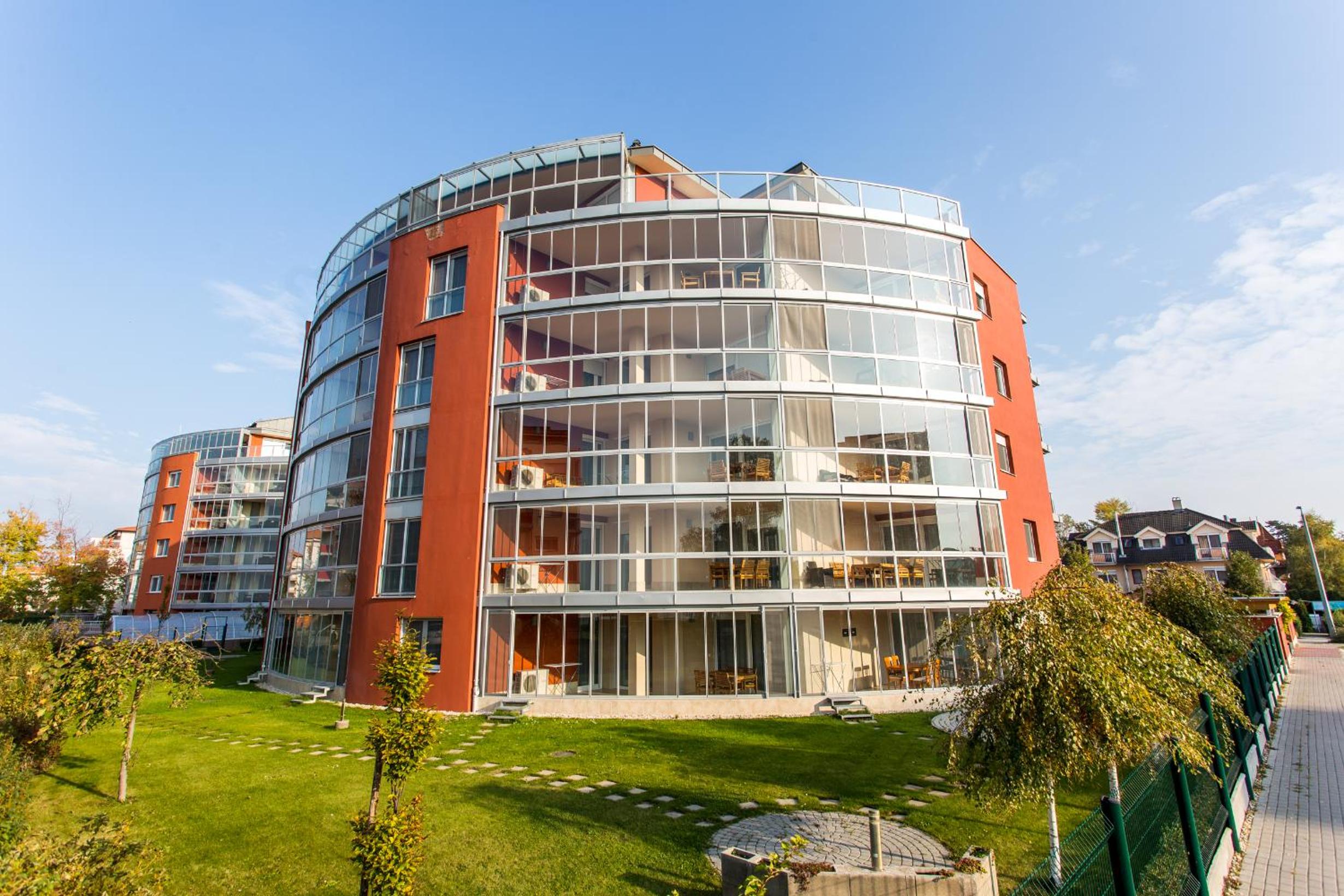 Luxury Apartment Hotel Siófok view 2