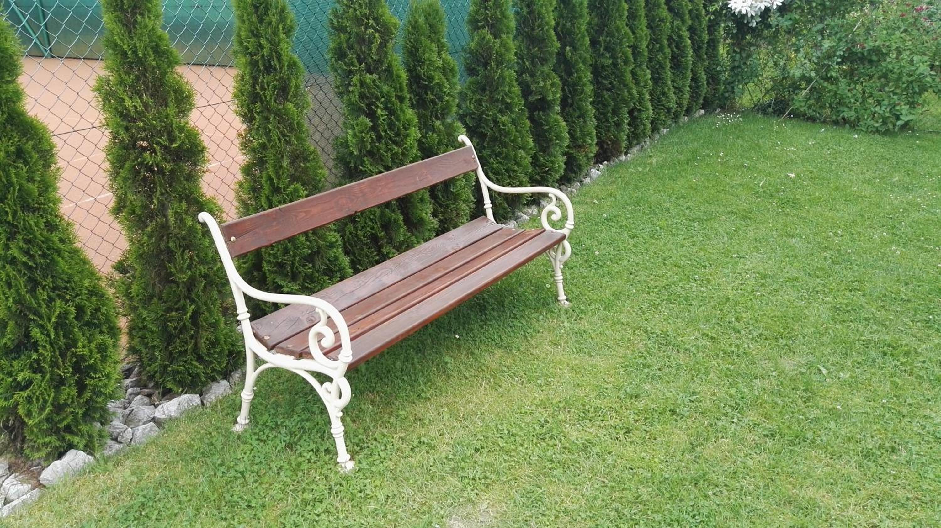 Apartmány u tenisového kurtu