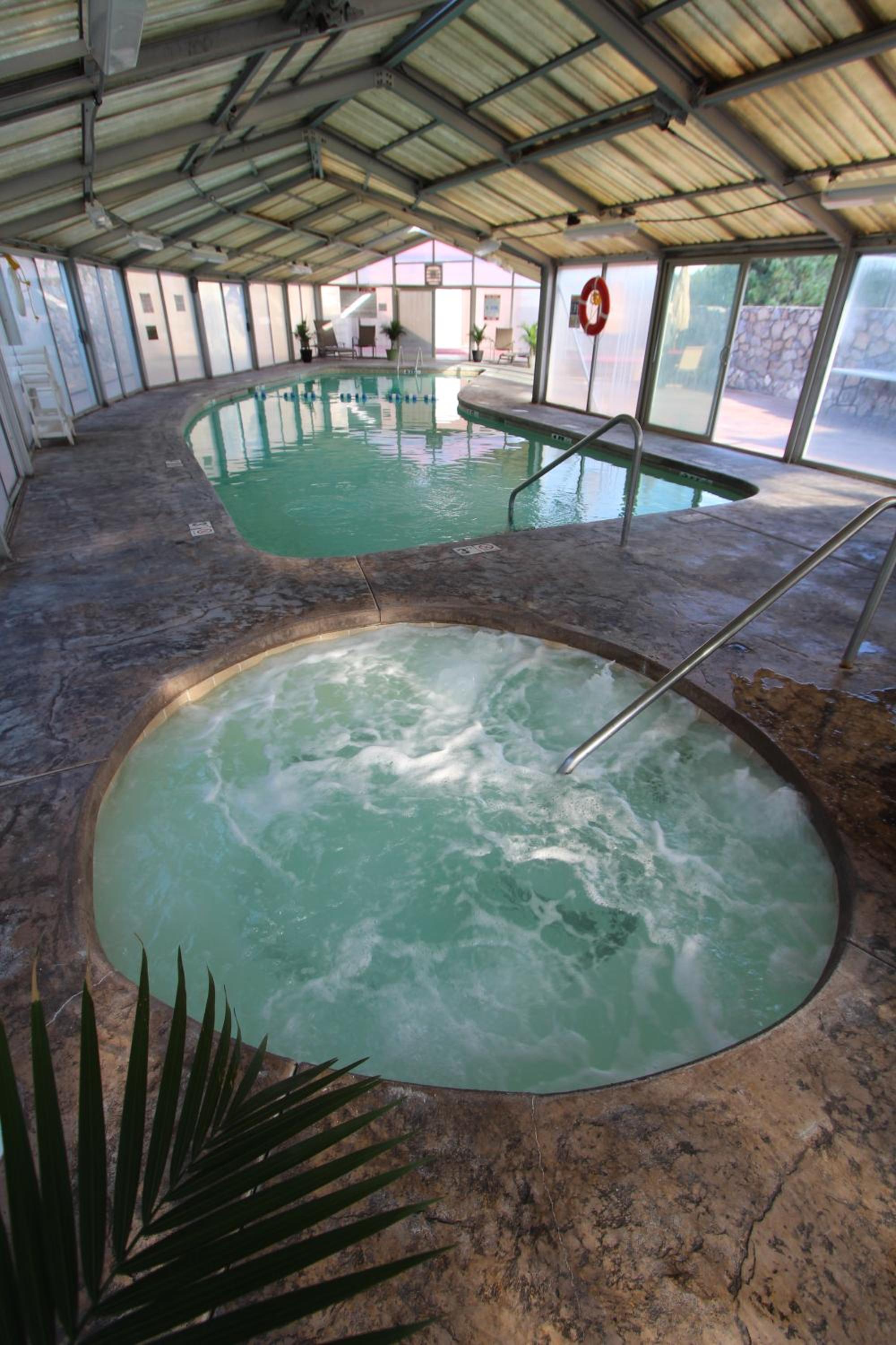 Crown Point Resort