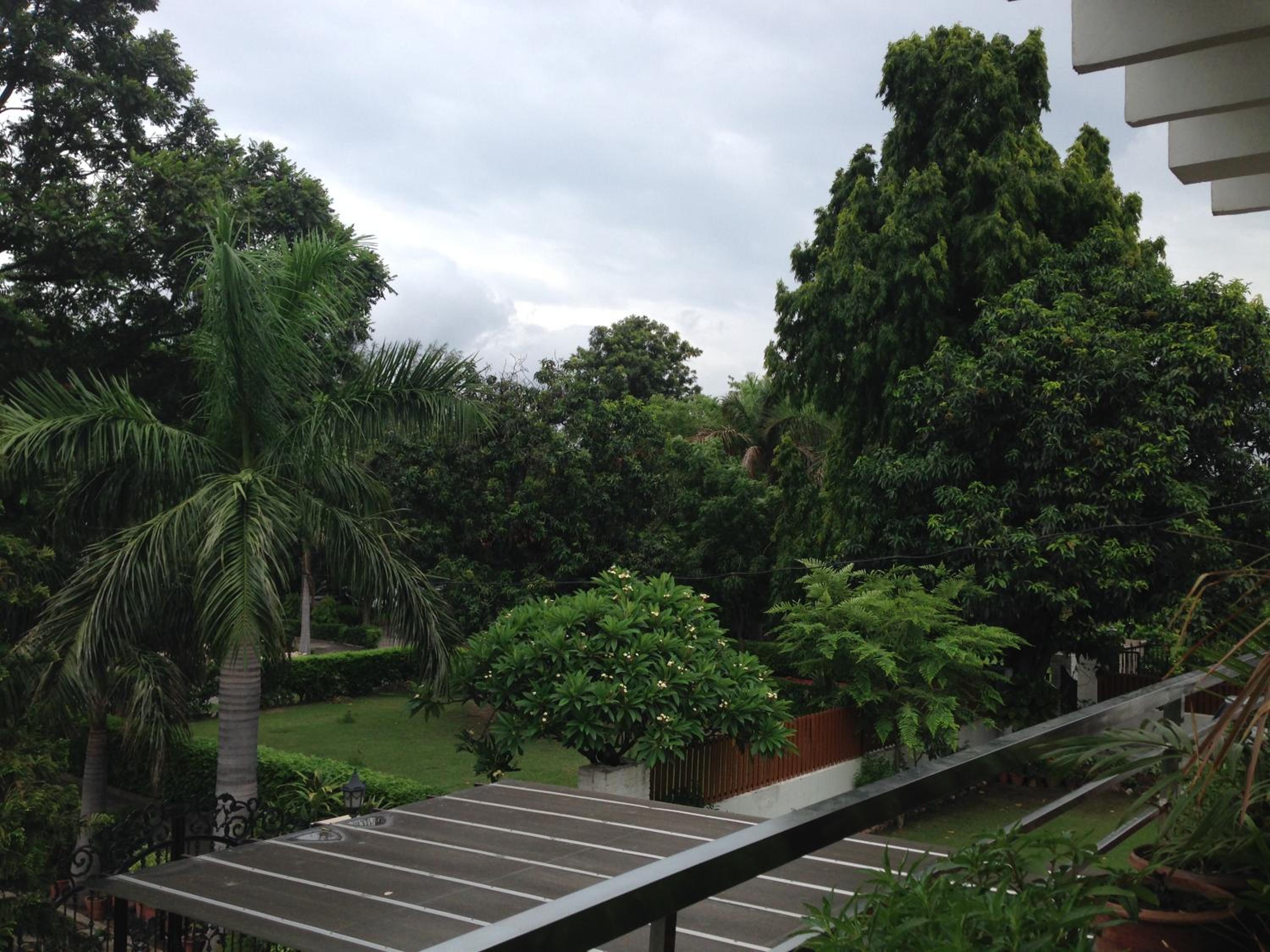 Luxurious Homestay- Chandīgarh view 5