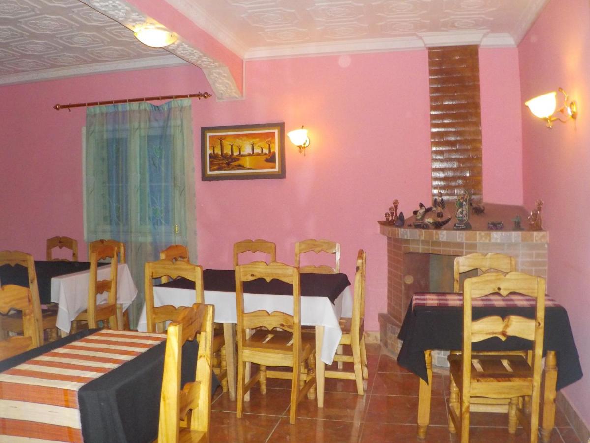 restaurant