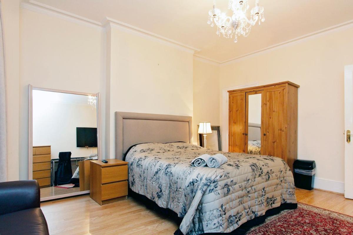 Hyde Park Serviced Rooms