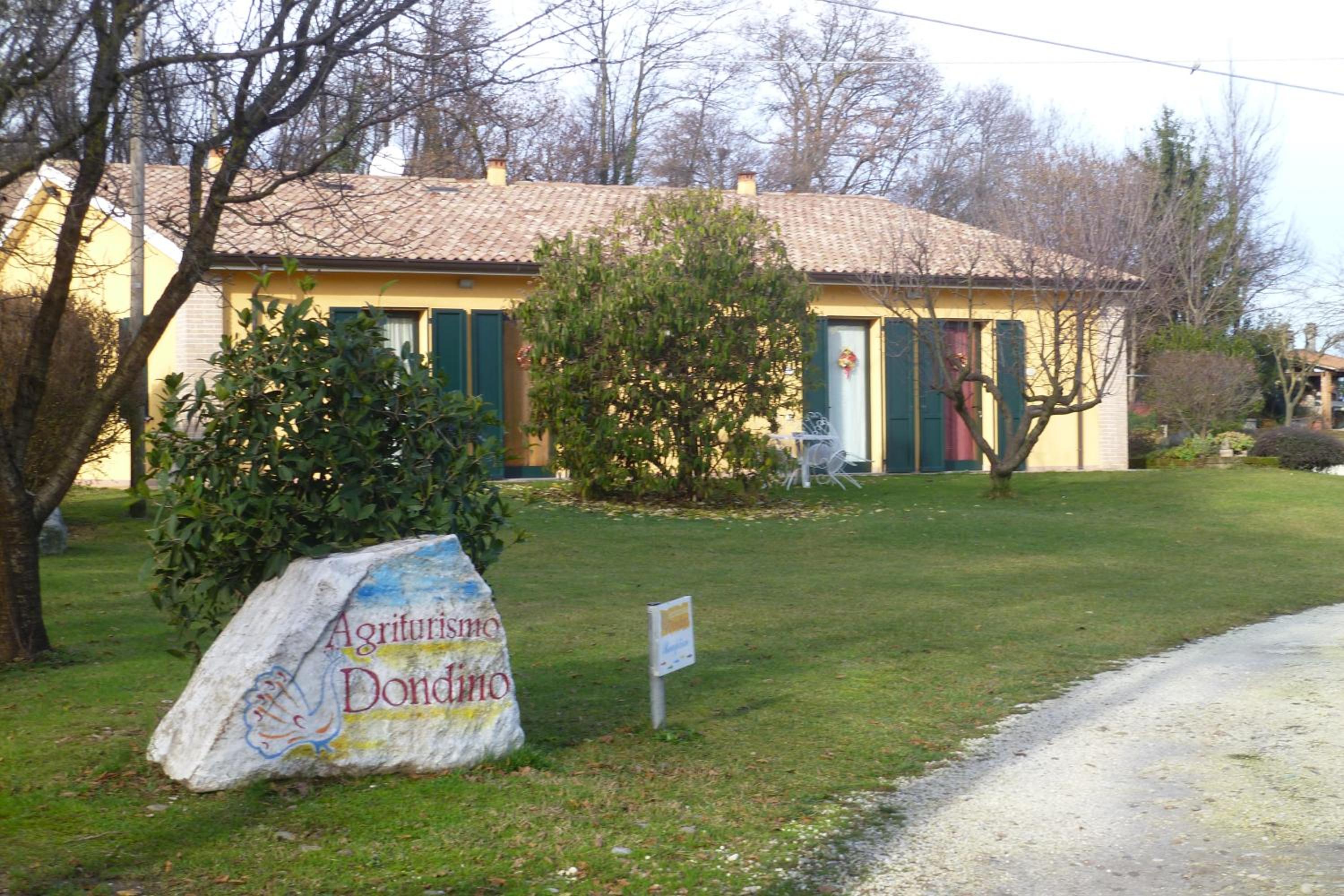 Agriturismo Dondino view 2